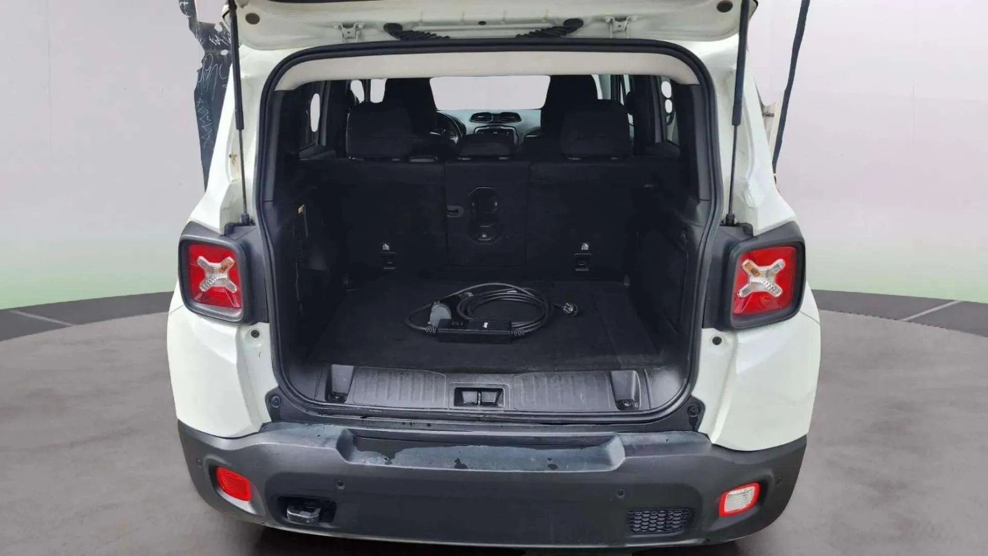 Jeep Renegade Limited 4xe 1.3 PHEV - foto 8