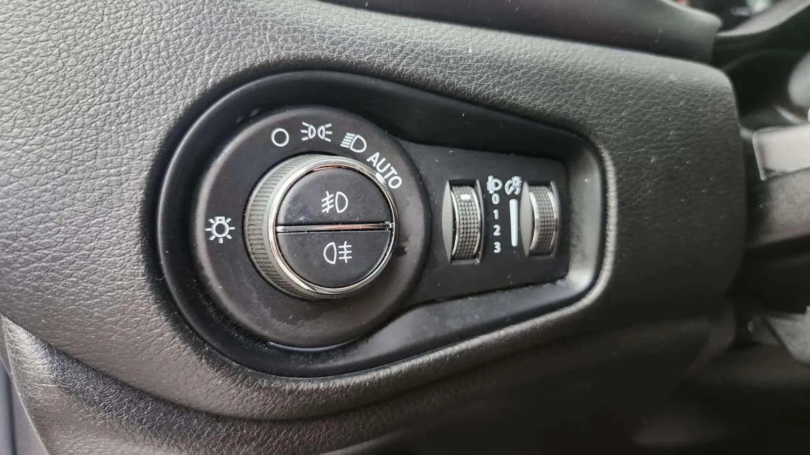 Jeep Renegade Limited 4xe 1.3 PHEV - foto 13