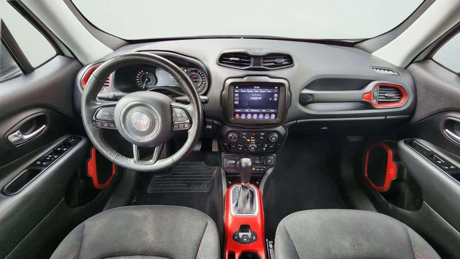 Jeep Renegade Limited 4xe 1.3 PHEV - foto 10