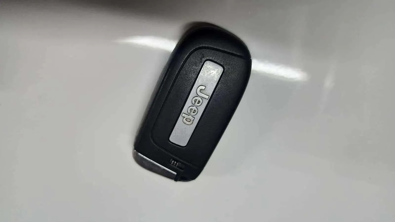 Jeep Renegade Limited 4xe 1.3 PHEV - foto 30