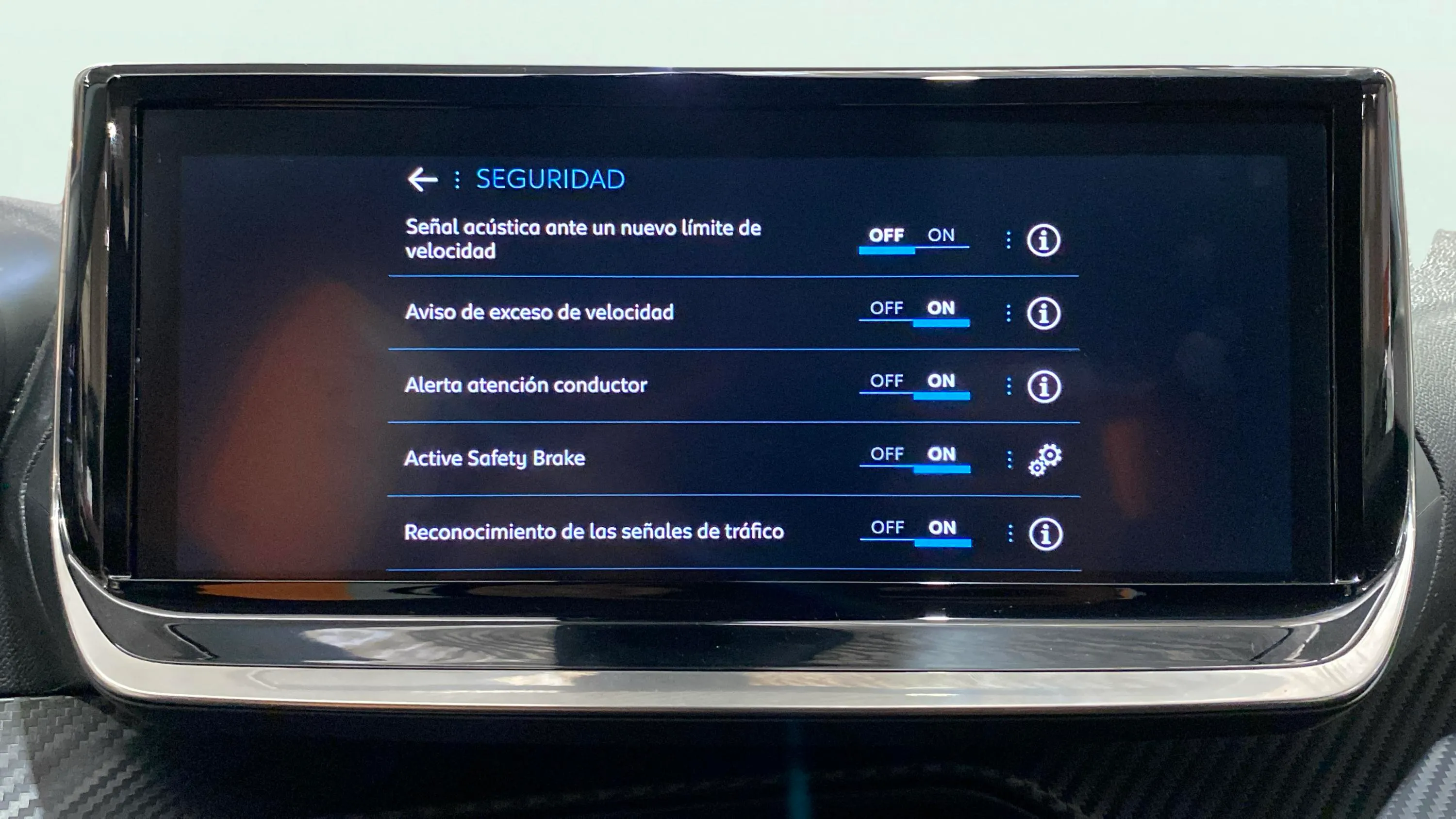 Peugeot 208 Style Hybrid 110 eDCS6 - foto 25