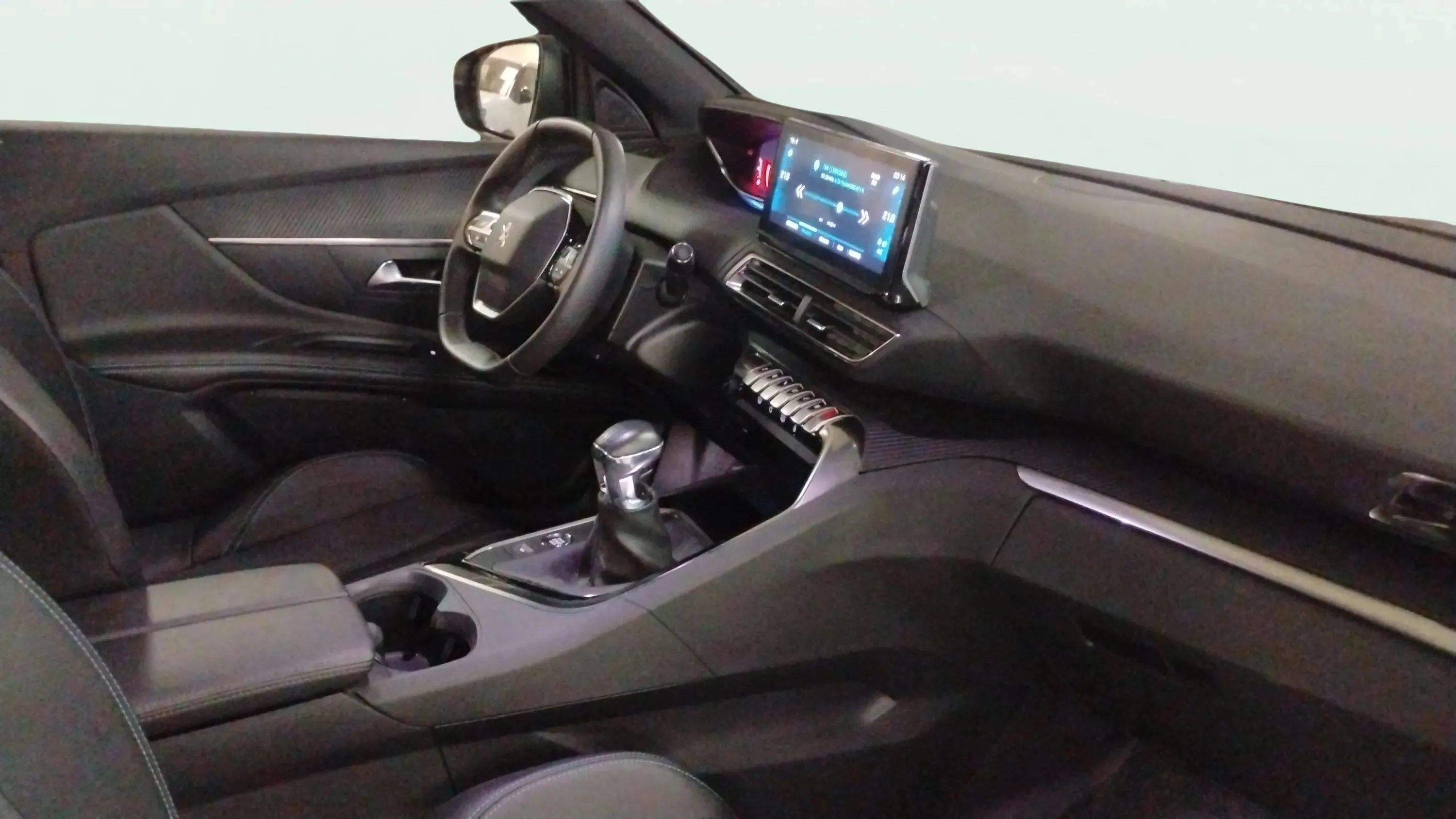 Peugeot 3008 1.2 PureTech Allure Pack - foto 14