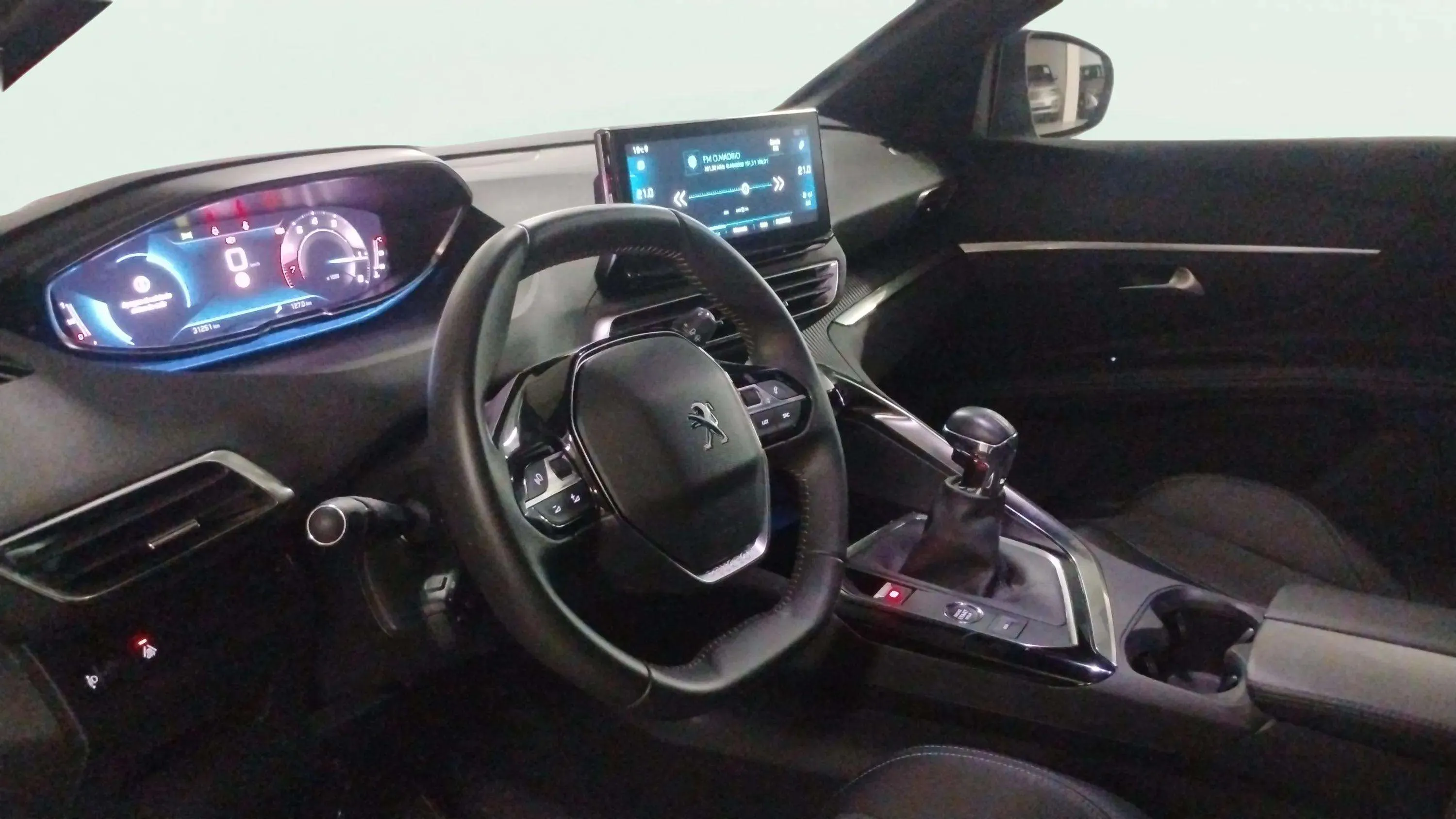 Peugeot 3008 1.2 PureTech Allure Pack - foto 12