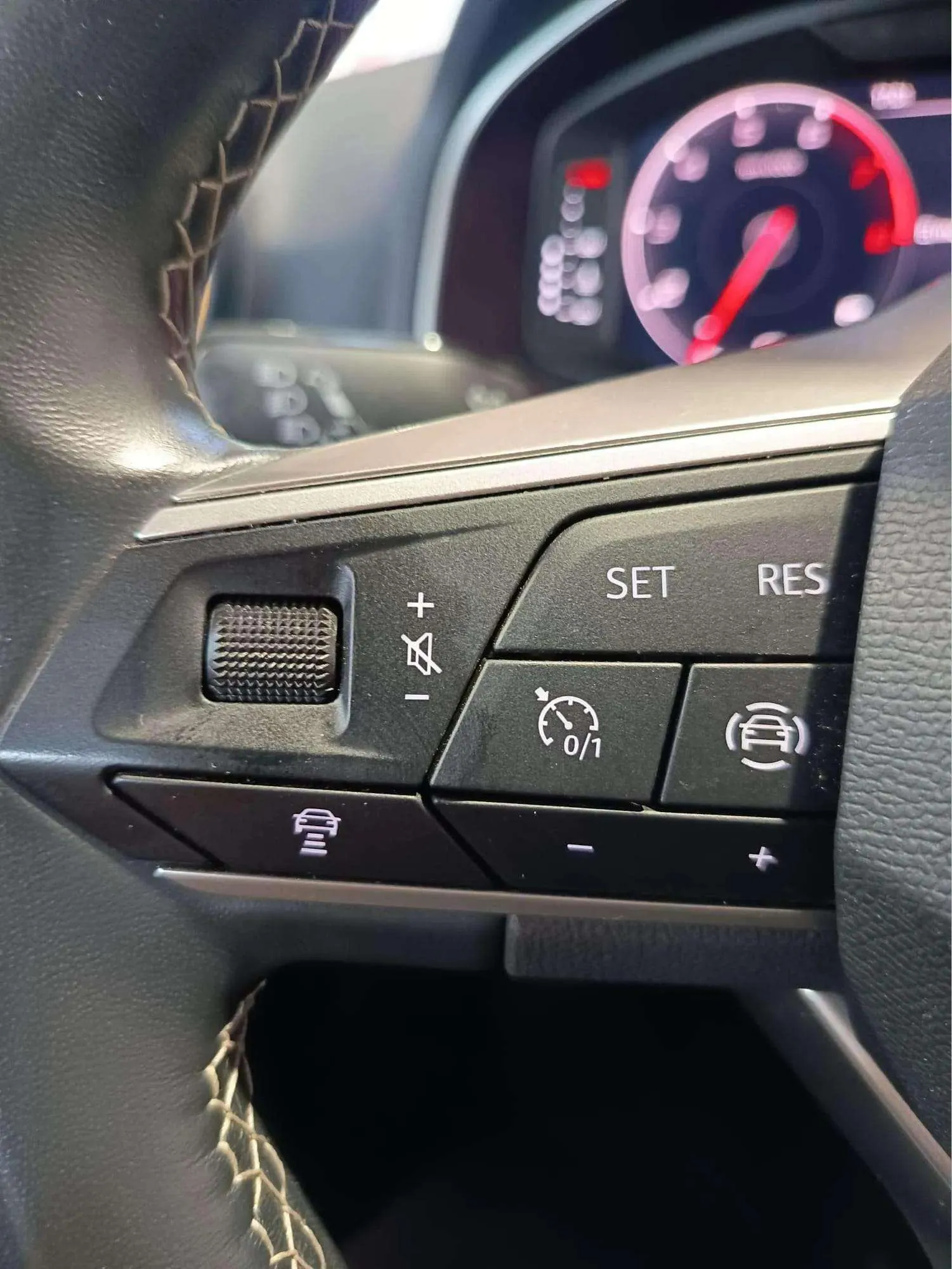 SEAT Arona 1.0 TSI DSG Style XL - foto 12
