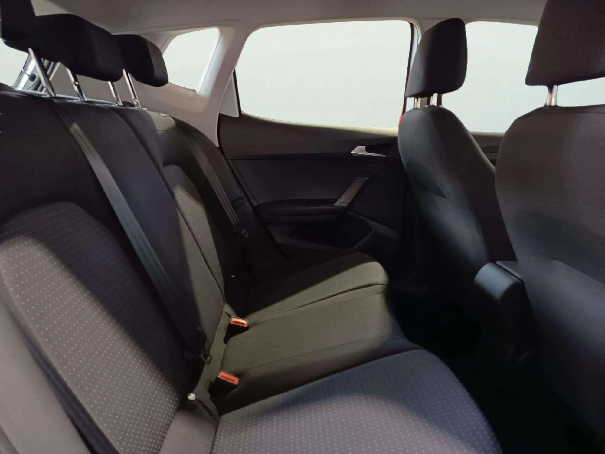 SEAT Arona 1.0 TSI DSG Style XL - foto 23