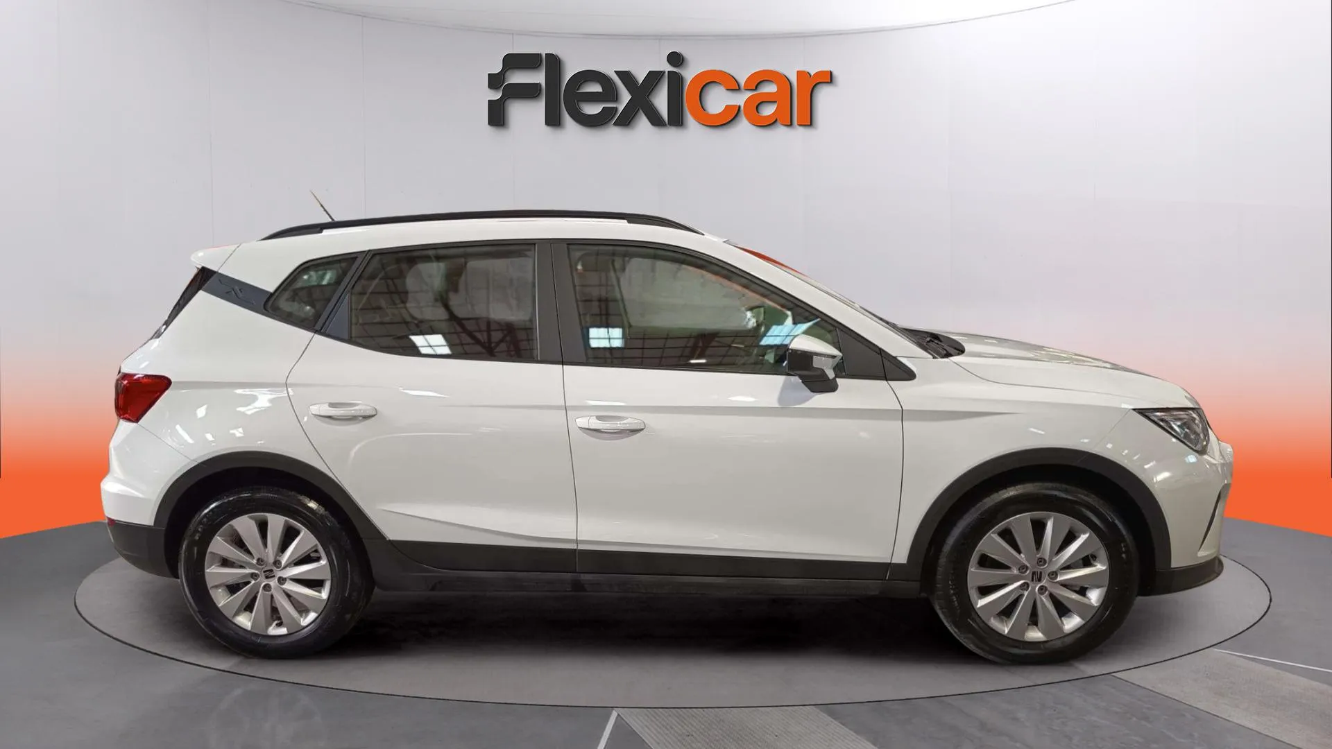 SEAT Arona 1.0 TSI DSG Style XL - foto 4