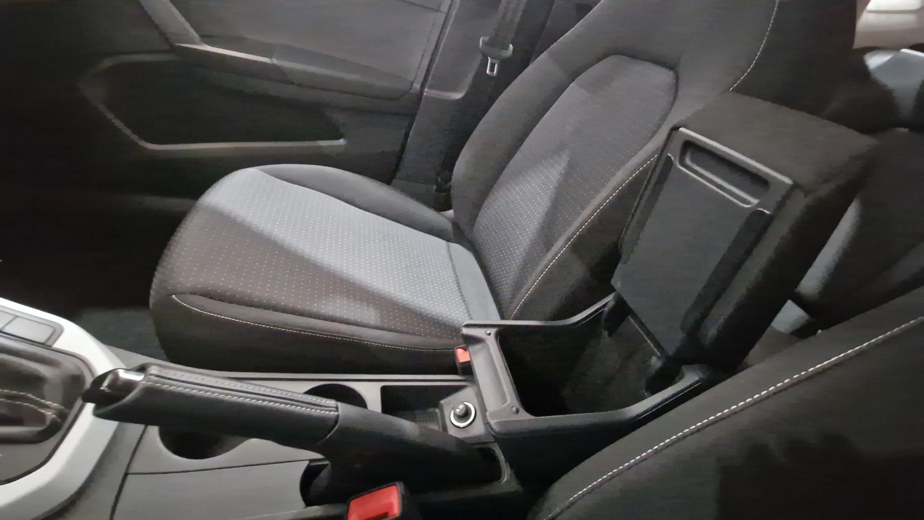 SEAT Arona 1.0 TSI DSG Style XL - foto 29