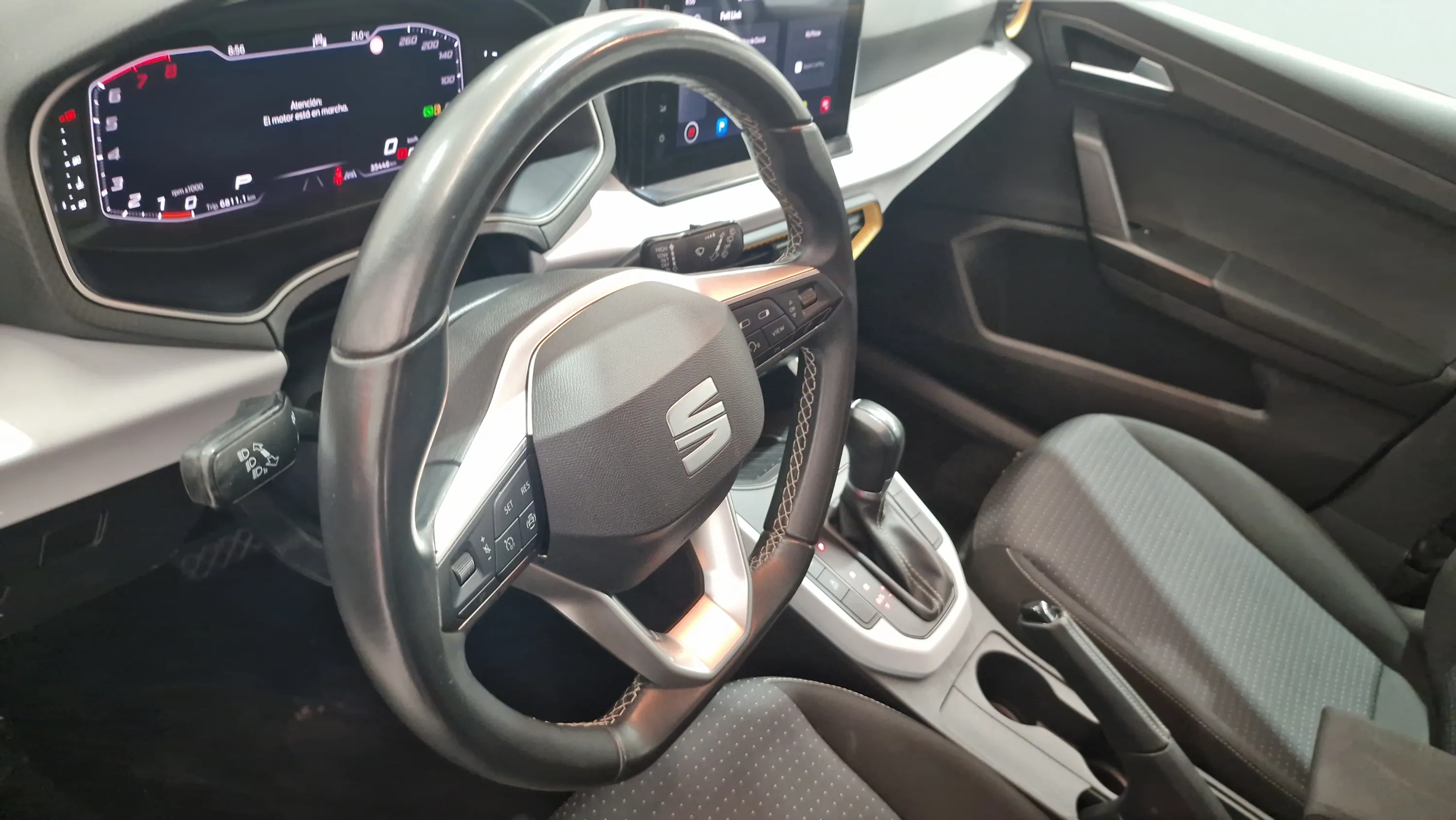 SEAT Arona 1.0 TSI DSG Style XL - foto 14