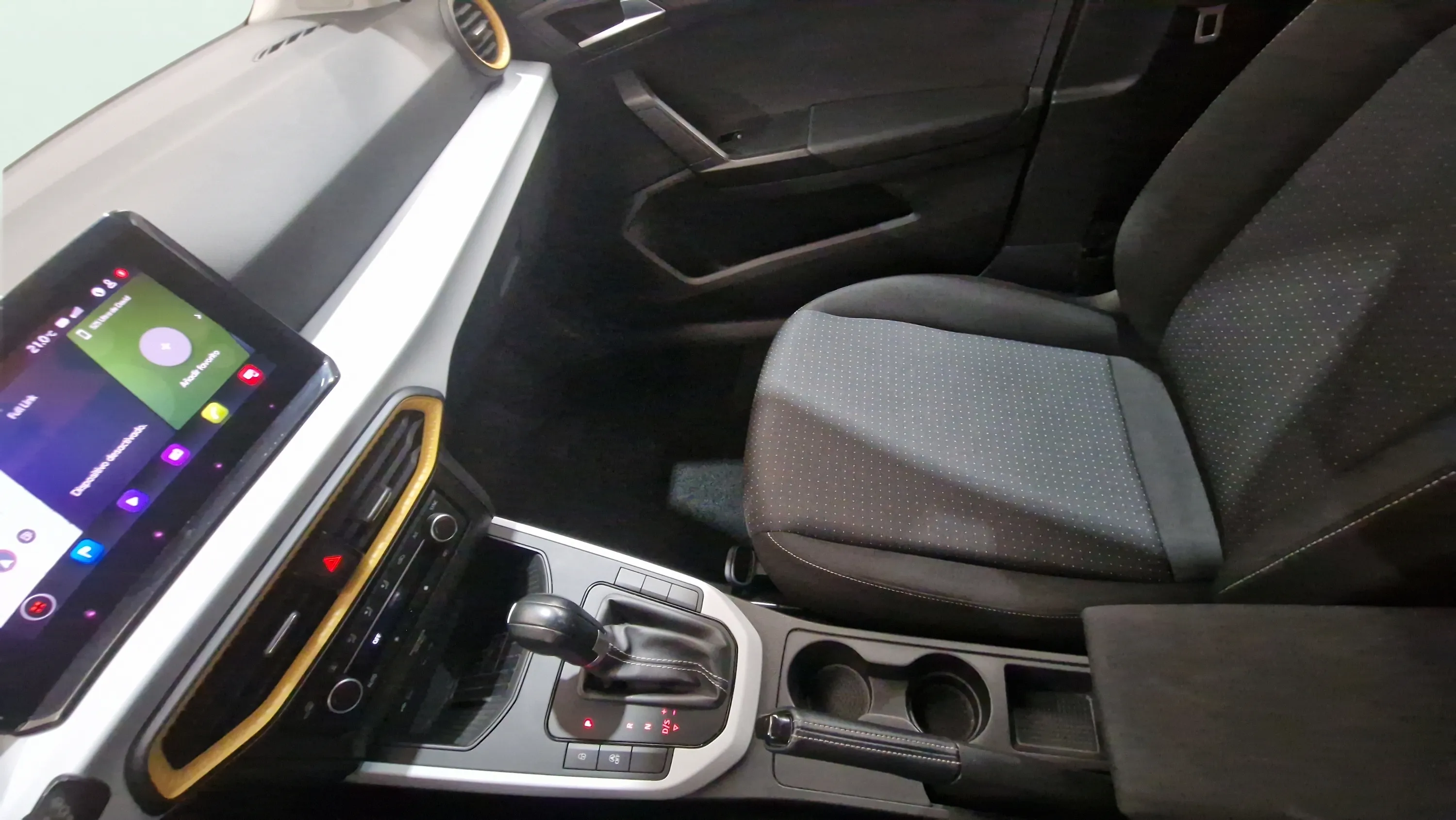 SEAT Arona 1.0 TSI DSG Style XL - foto 23