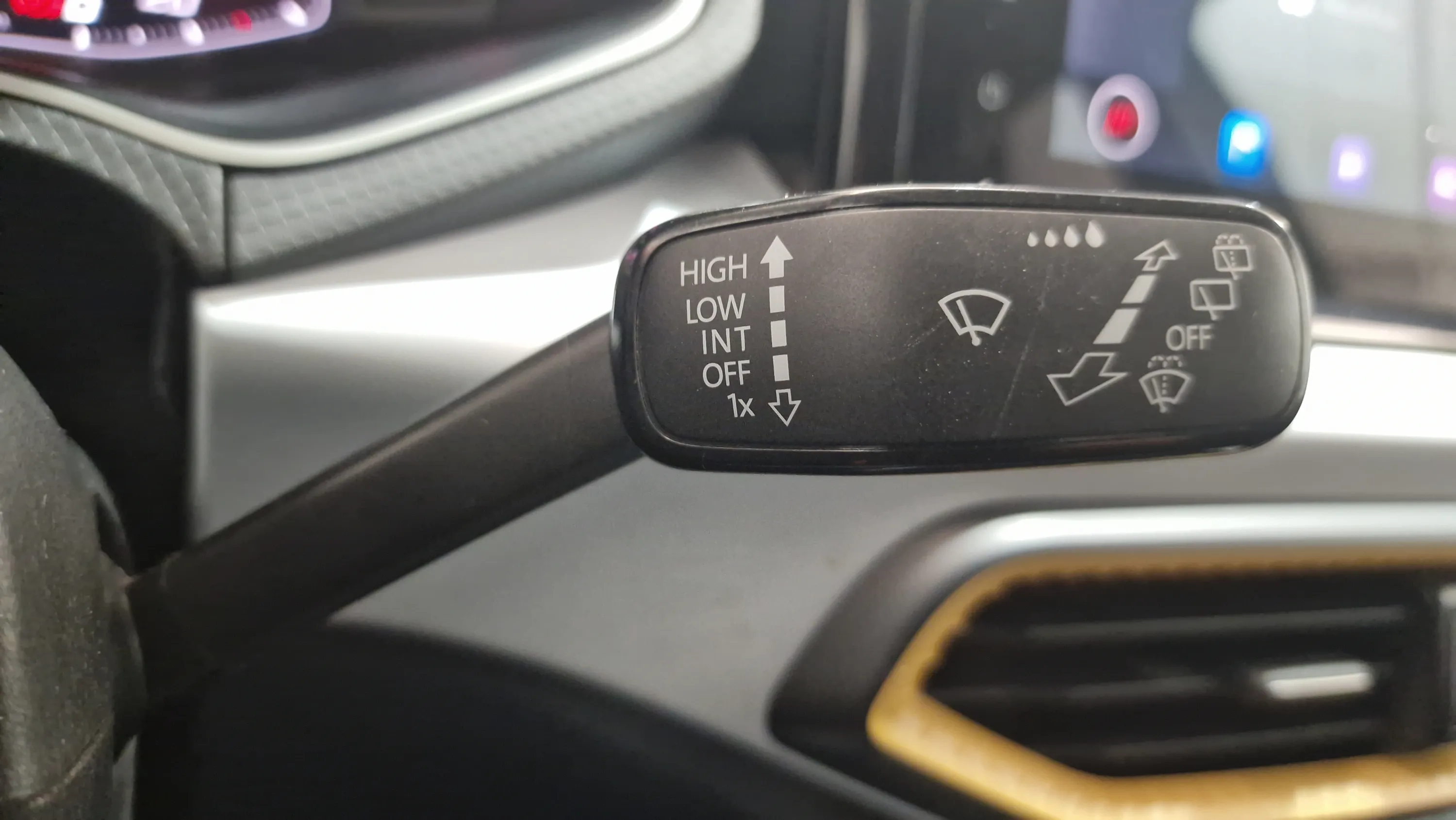 SEAT Arona 1.0 TSI DSG Style XL - foto 18