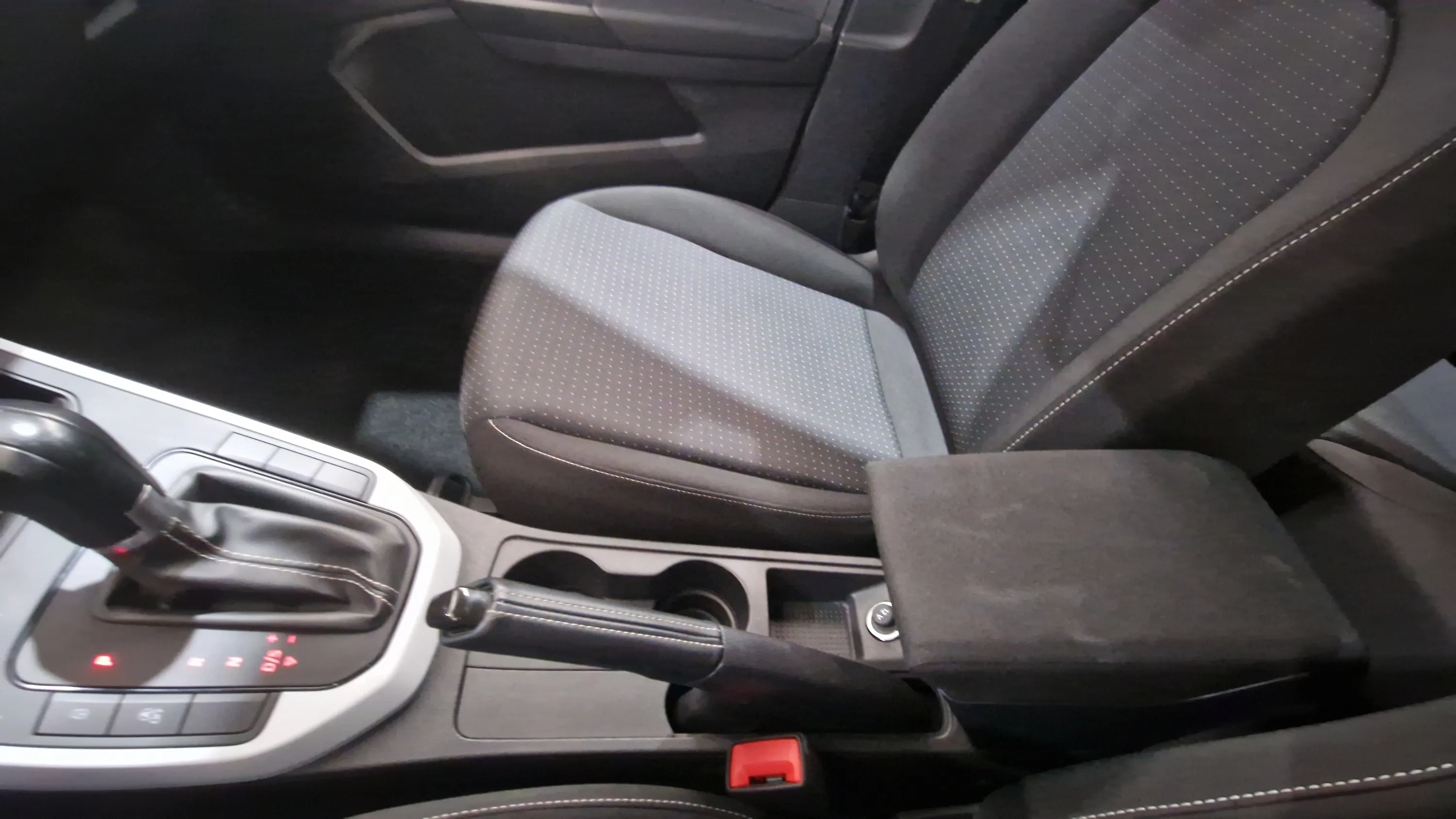 SEAT Arona 1.0 TSI DSG Style XL - foto 26