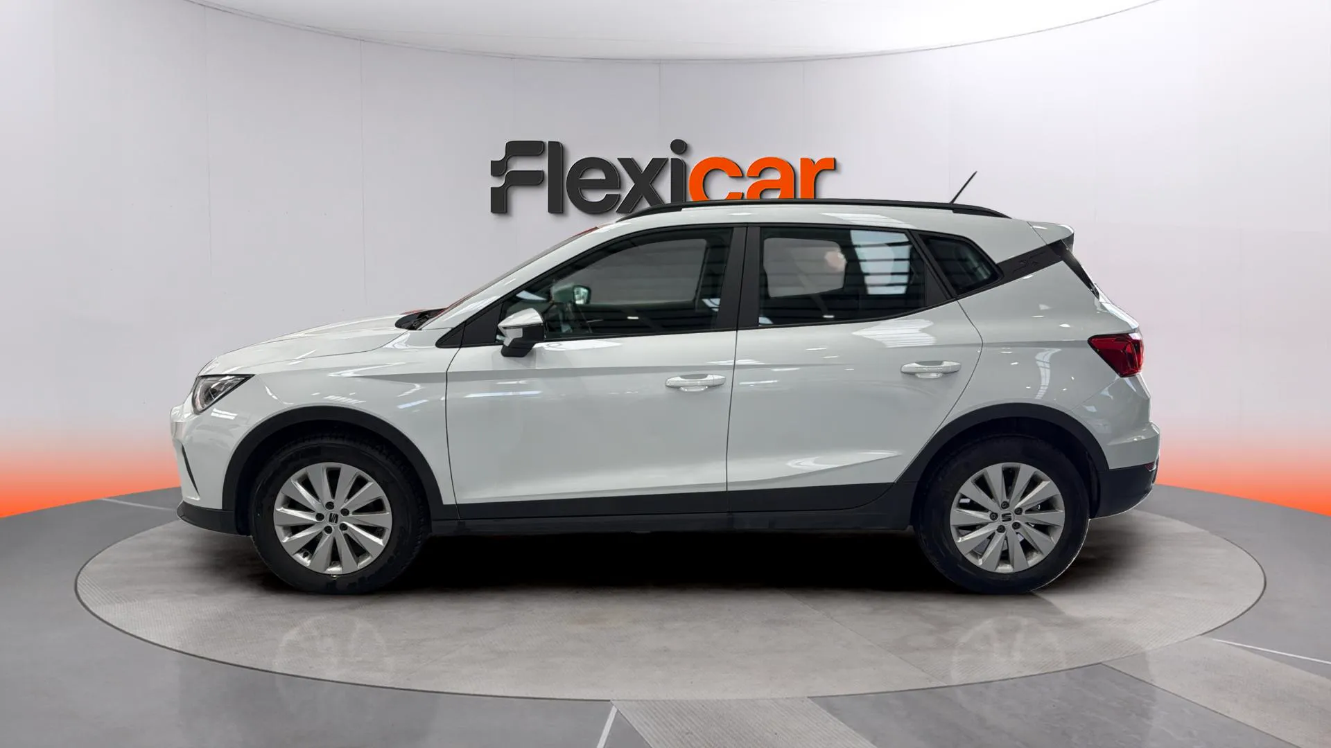 SEAT Arona 1.0 TSI DSG Style XL - foto 4