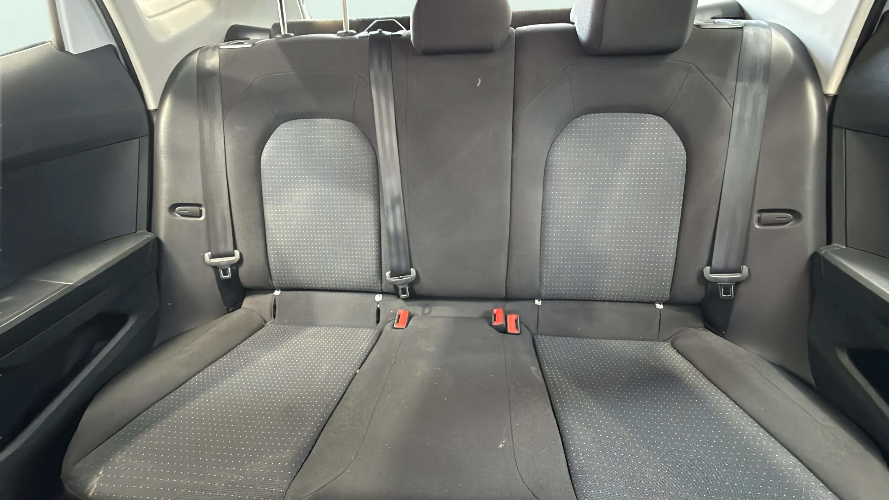 SEAT Arona 1.0 TSI DSG Style XL - foto 28