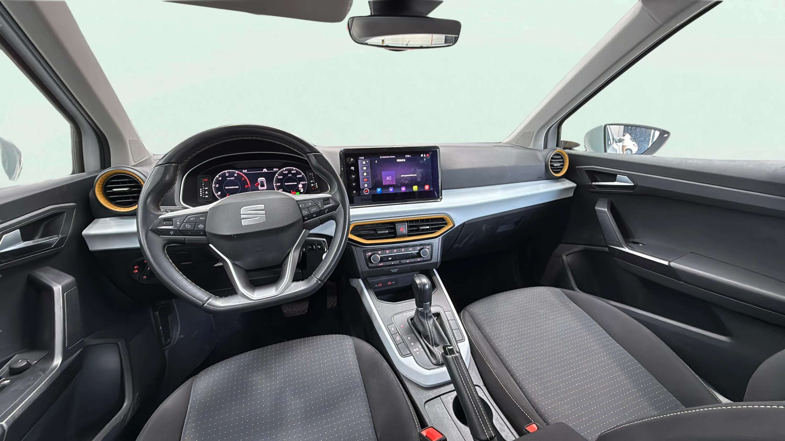 SEAT Arona 1.0 TSI DSG Style XL - foto 17