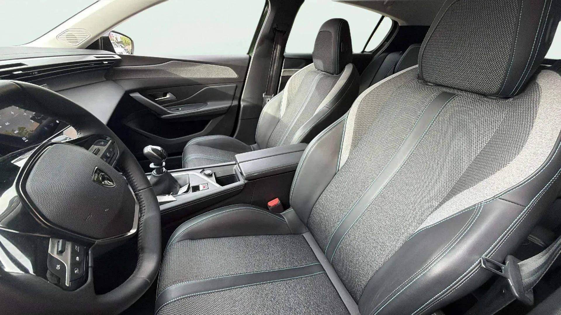 Peugeot 308 Allure PureTech 130 - foto 10