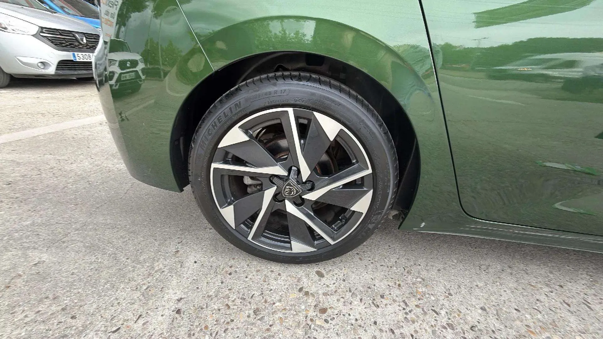 Peugeot 308 Allure PureTech 130 - foto 5