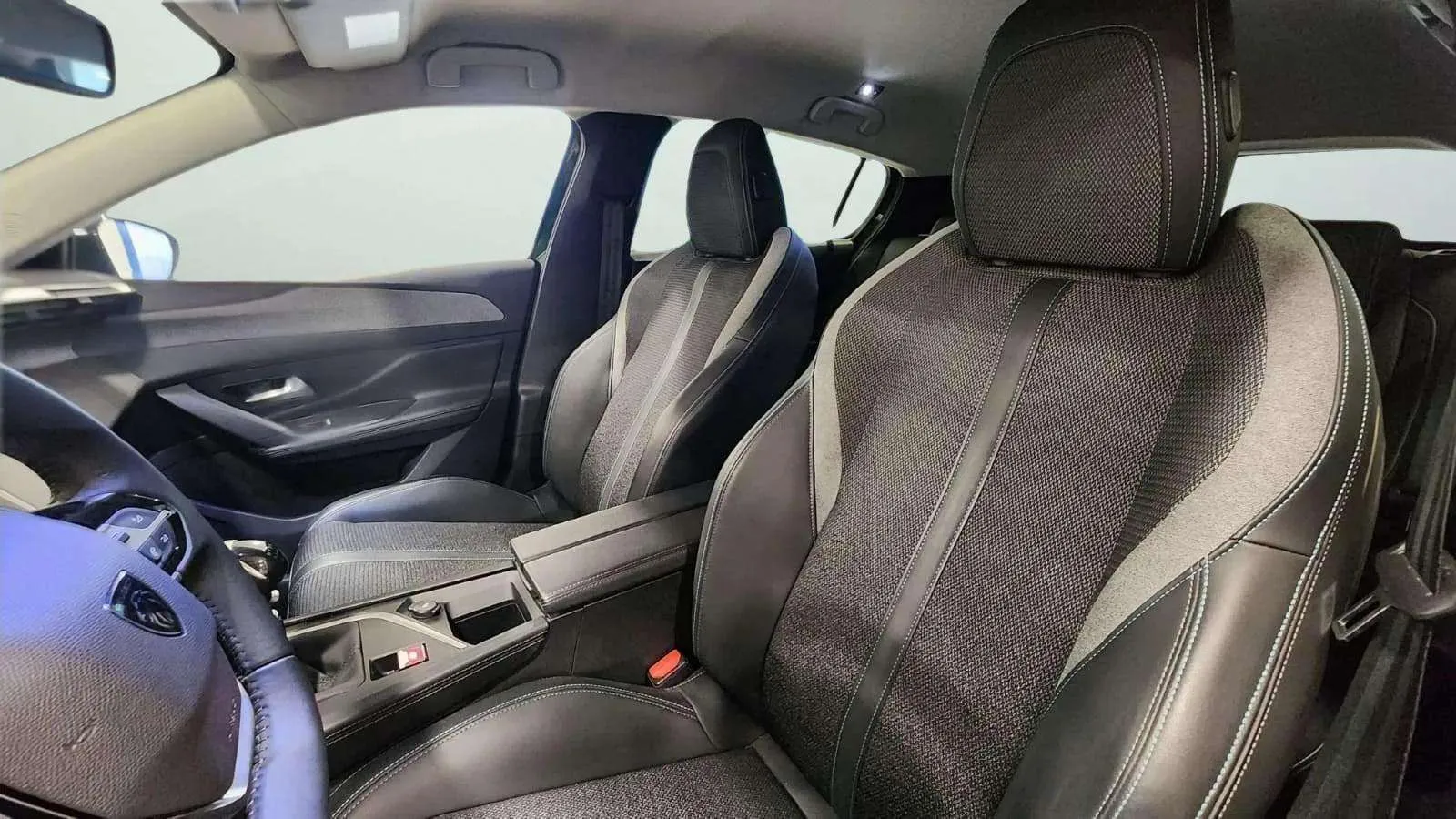Peugeot 308 Active PureTech 130 - foto 19