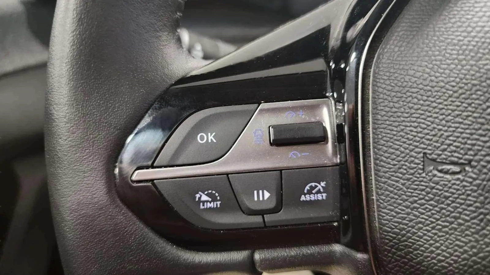 Peugeot 308 Active PureTech 130 - foto 12