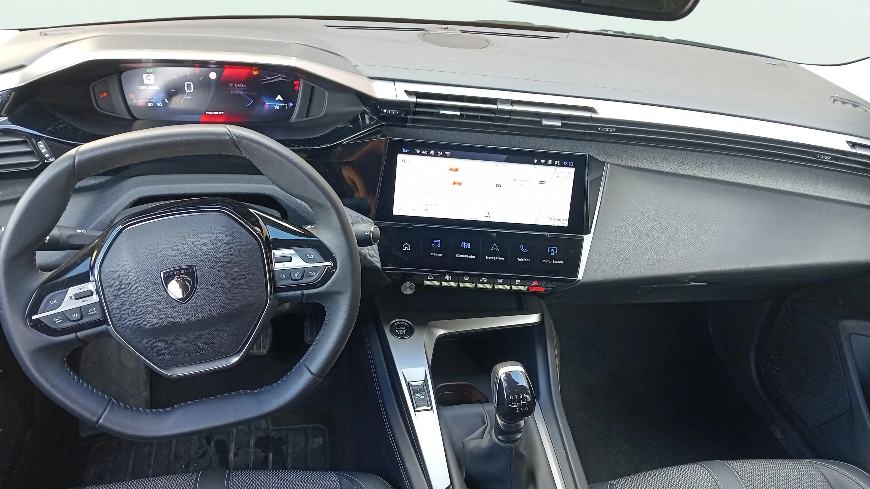 Peugeot 308 Active PureTech 130 - foto 15