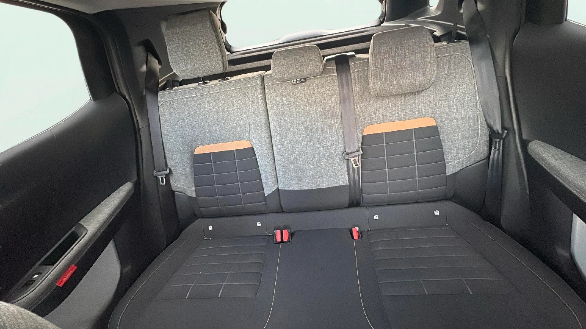 Citroën C3 Aircross Turbo BVM6 Plus - foto 19