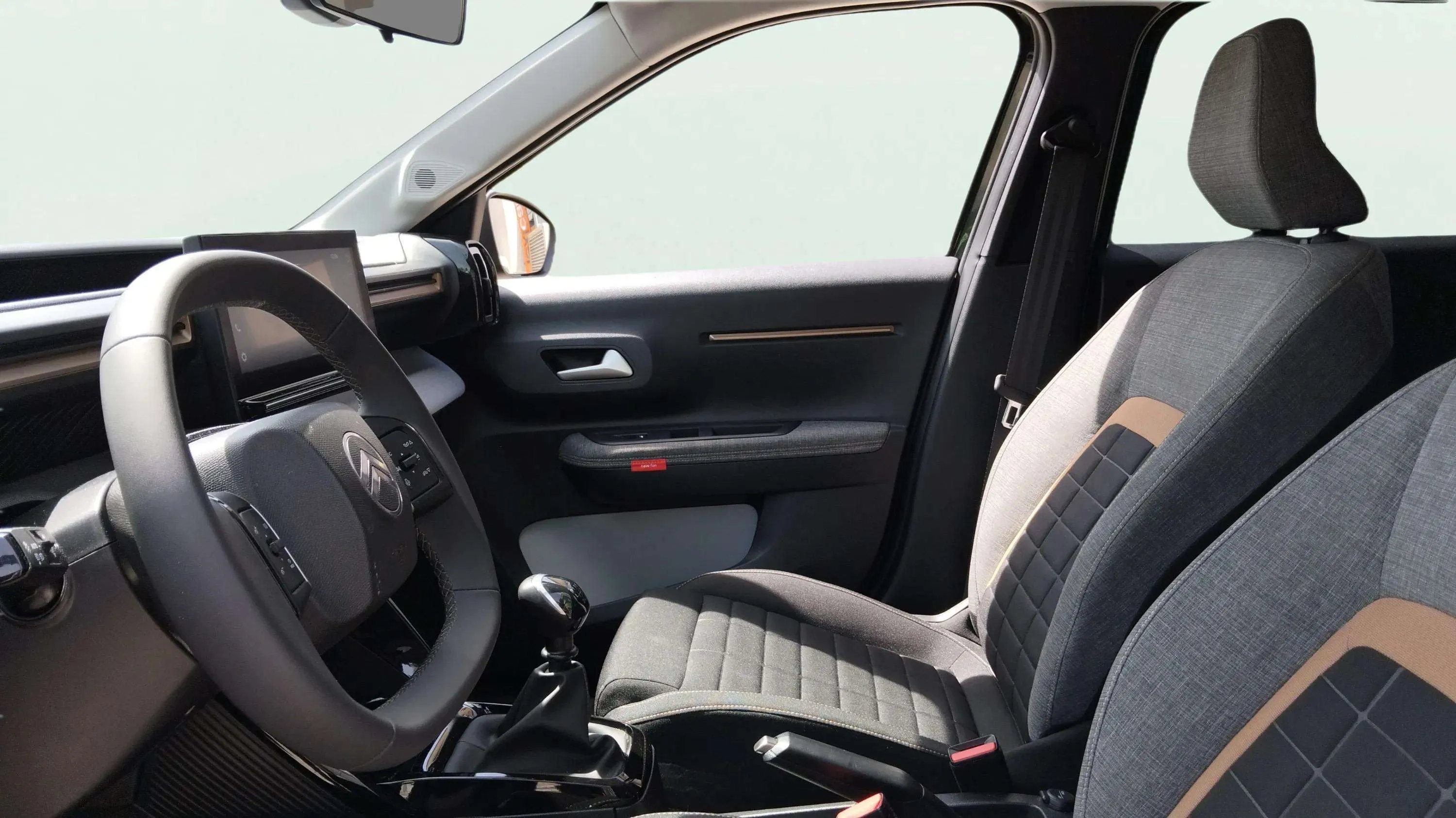 Citroën C3 Aircross Turbo BVM6 Plus - foto 7