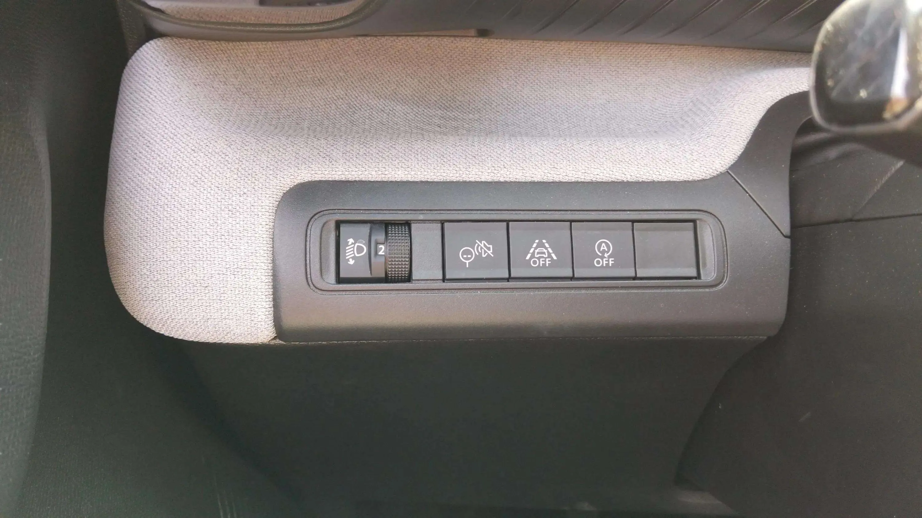 Citroën C3 Aircross Turbo BVM6 Plus - foto 17