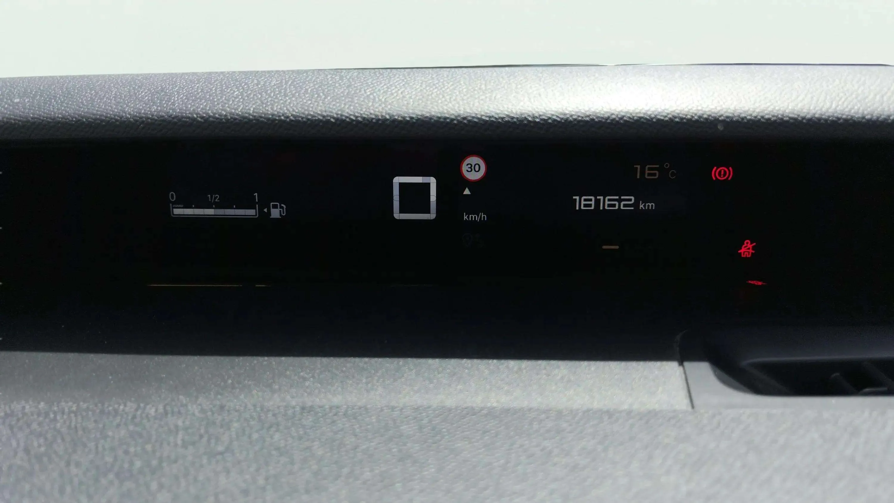 Citroën C3 Aircross Turbo BVM6 Plus - foto 16