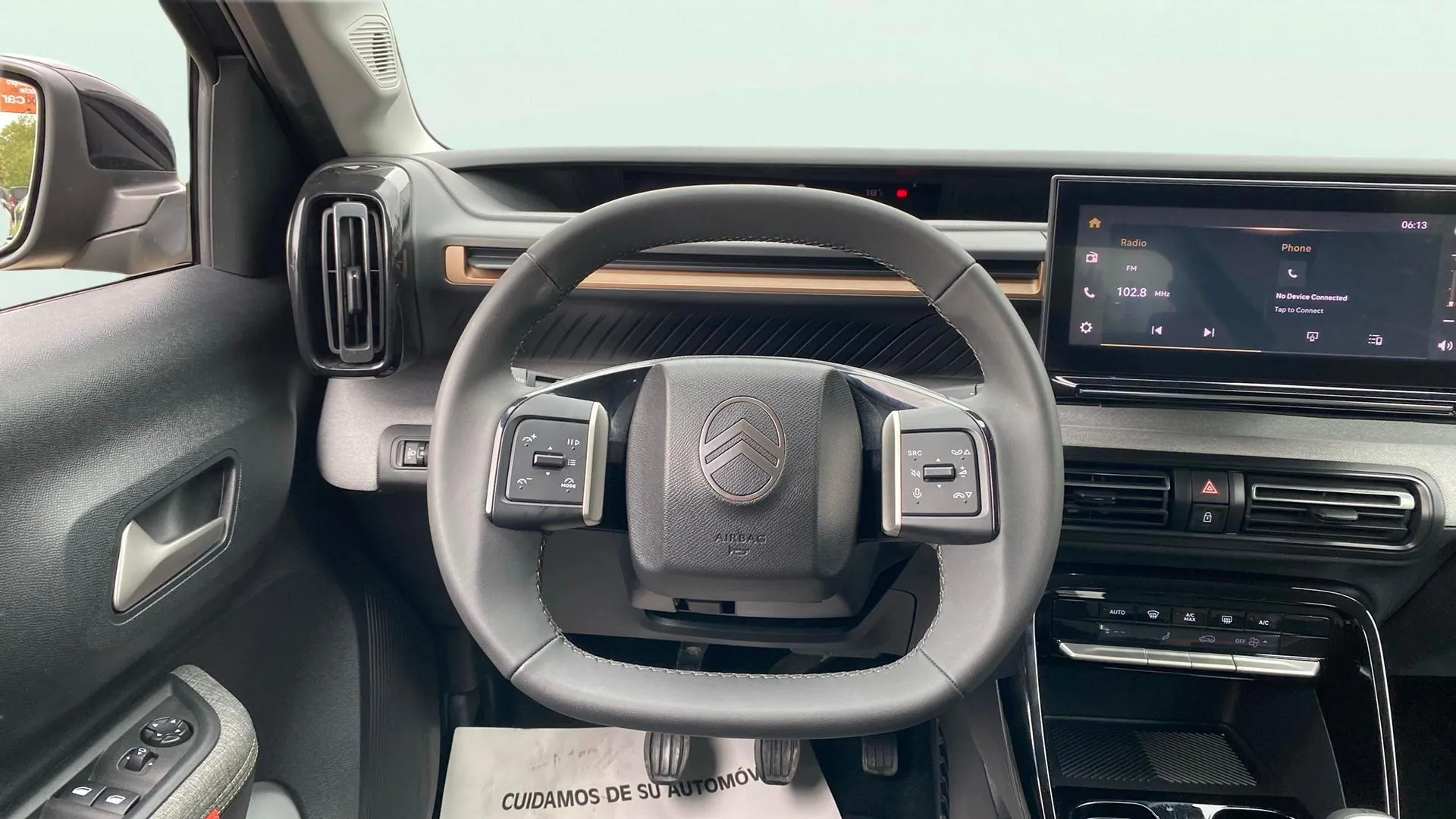 Citroën C3 Aircross Turbo BVM6 Plus - foto 11
