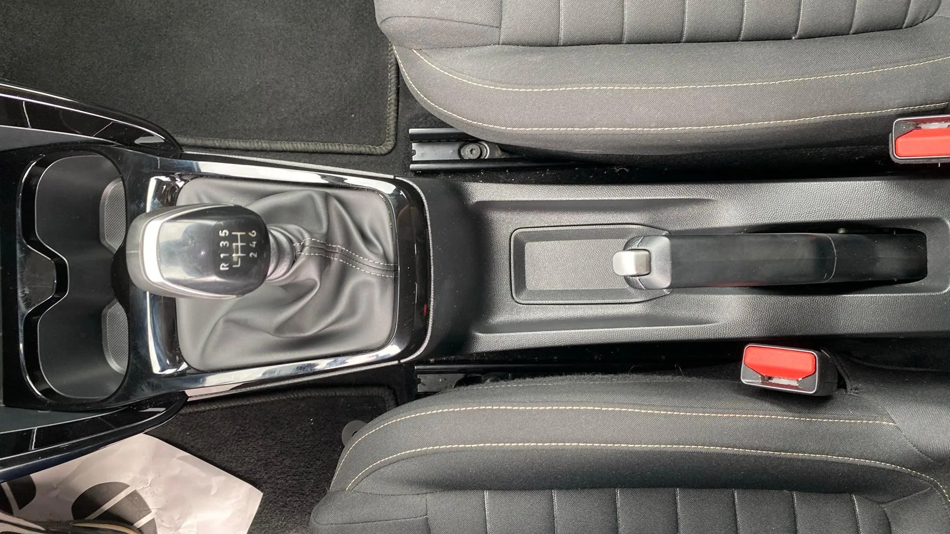 Citroën C3 Aircross Turbo BVM6 Plus - foto 18