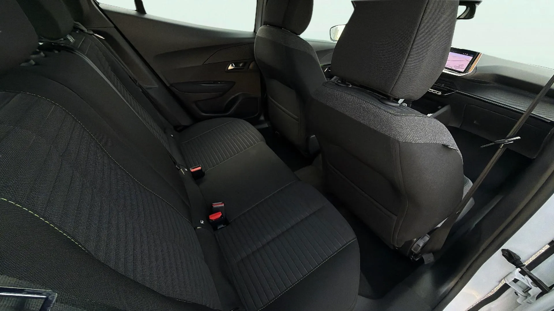 Peugeot 2008 Active PureTech 100 - foto 13