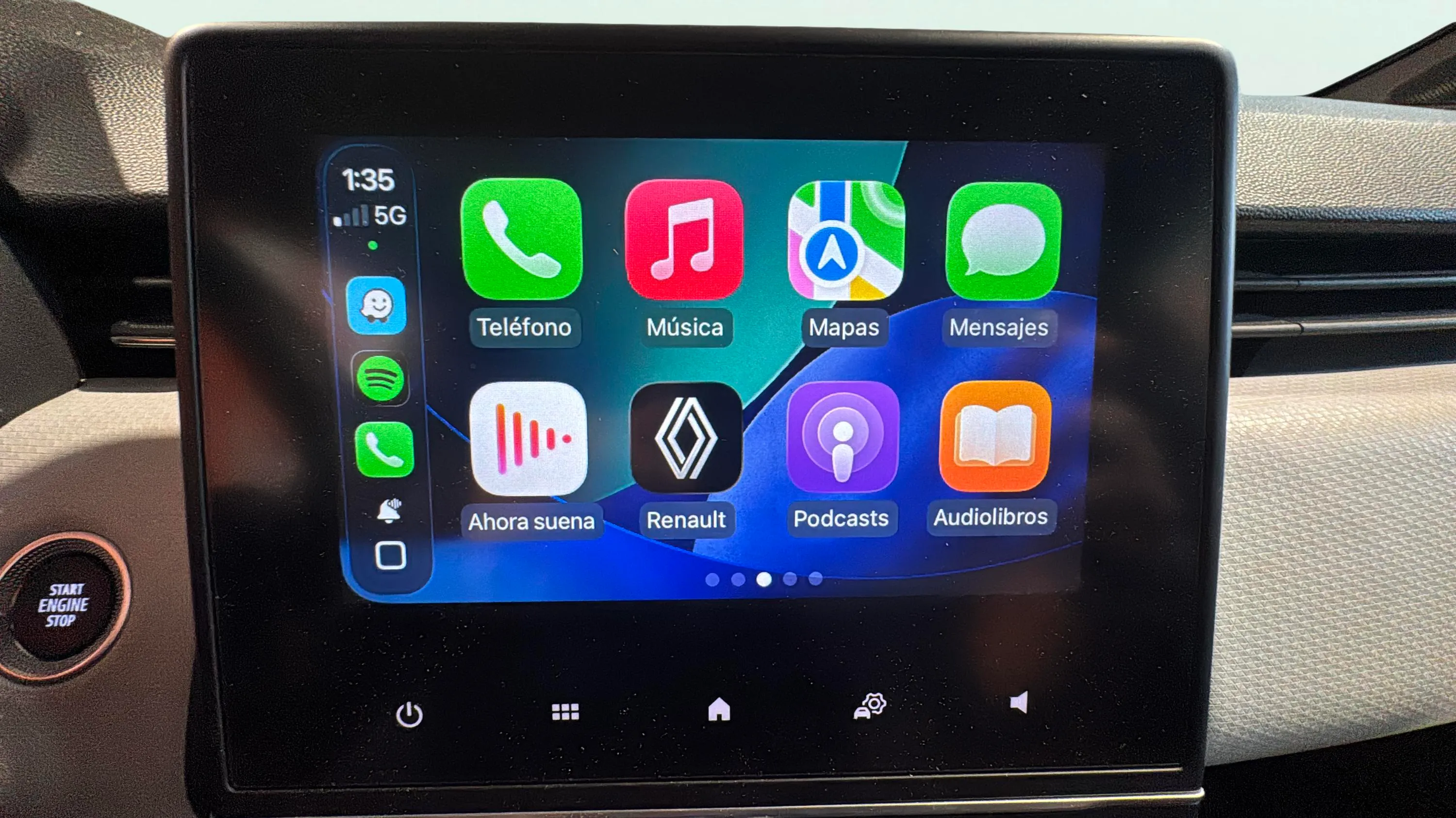 Renault Clio Techno TCe 90 - foto 17