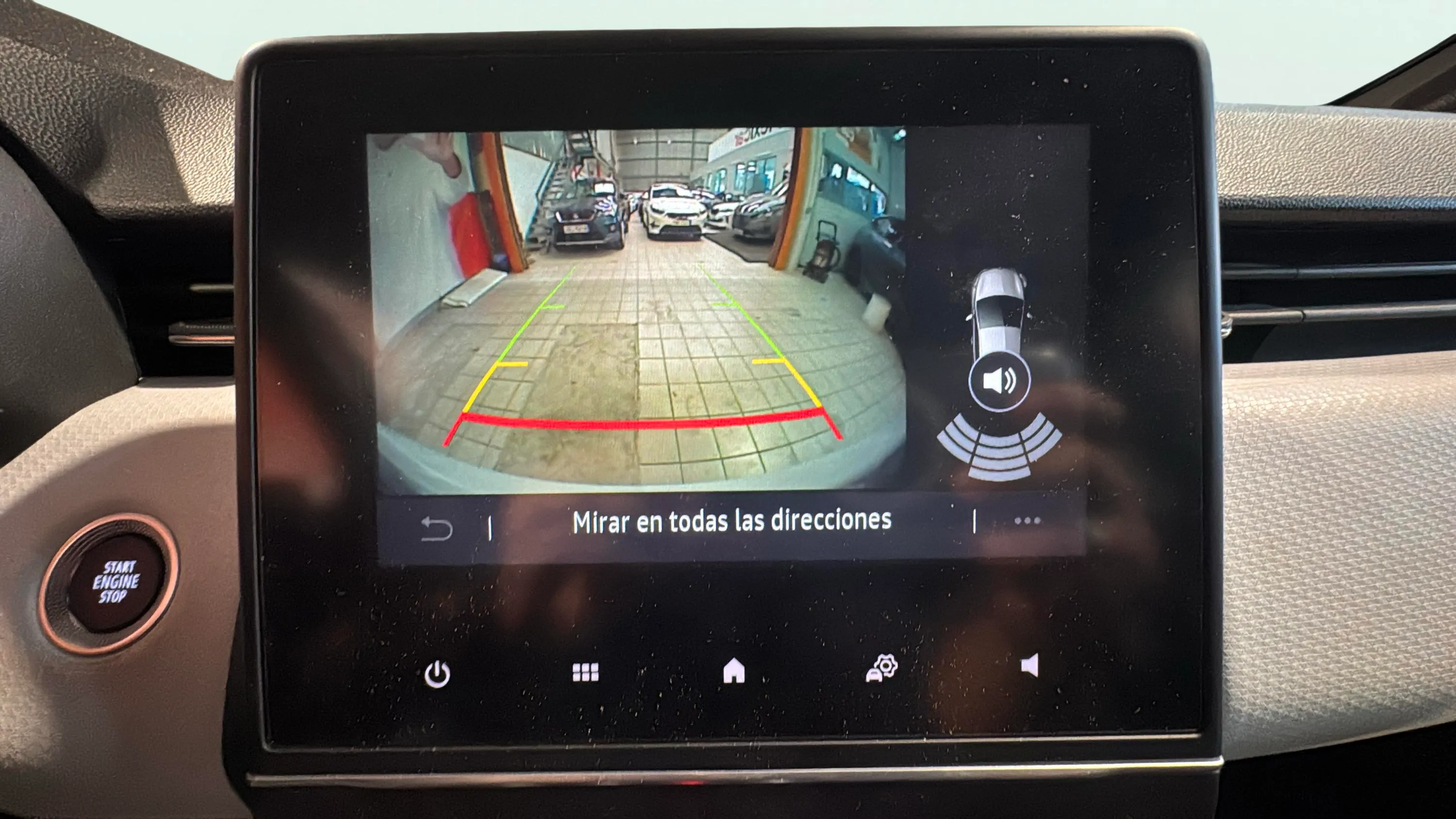 Renault Clio Techno TCe 90 - foto 16