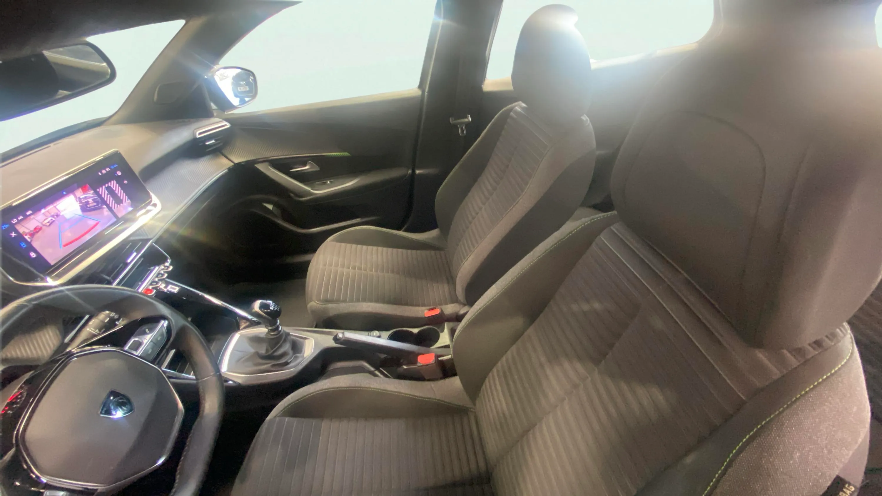 Peugeot 2008 Active PureTech 100 - foto 9