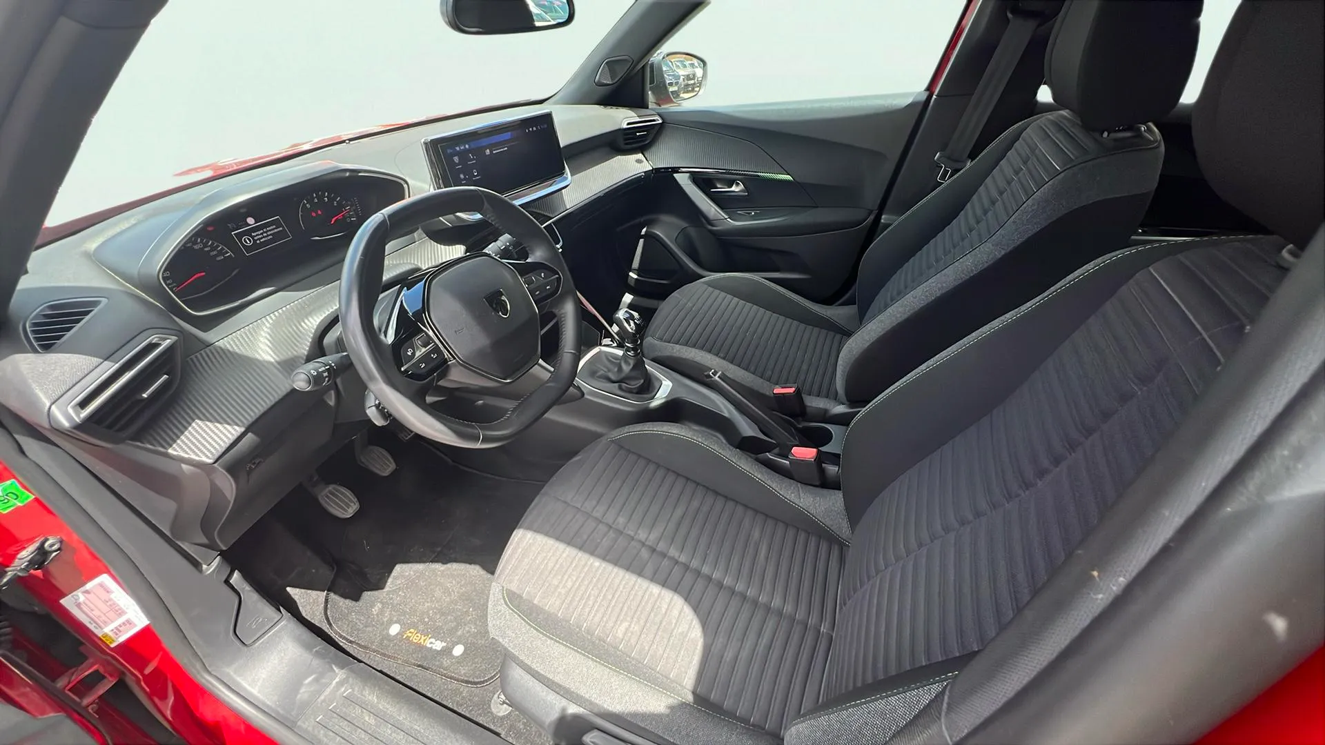 Peugeot 2008 Active PureTech 100 - foto 9