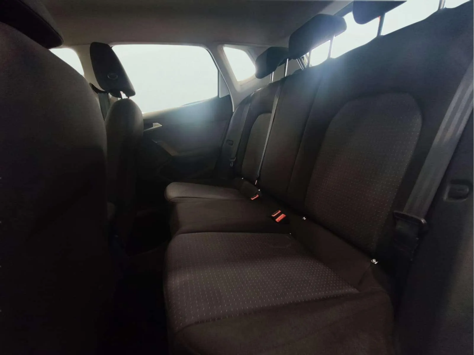 SEAT Arona 1.0 TSI DSG Style XL - foto 20