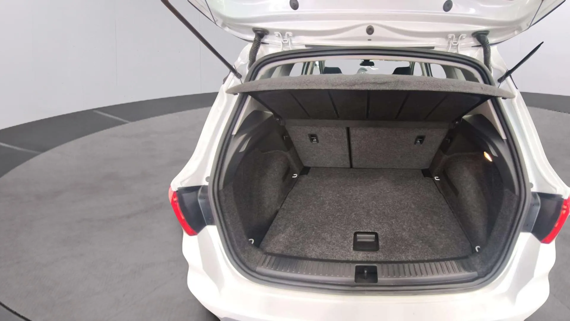 SEAT Arona 1.0 TSI DSG Style XL - foto 9