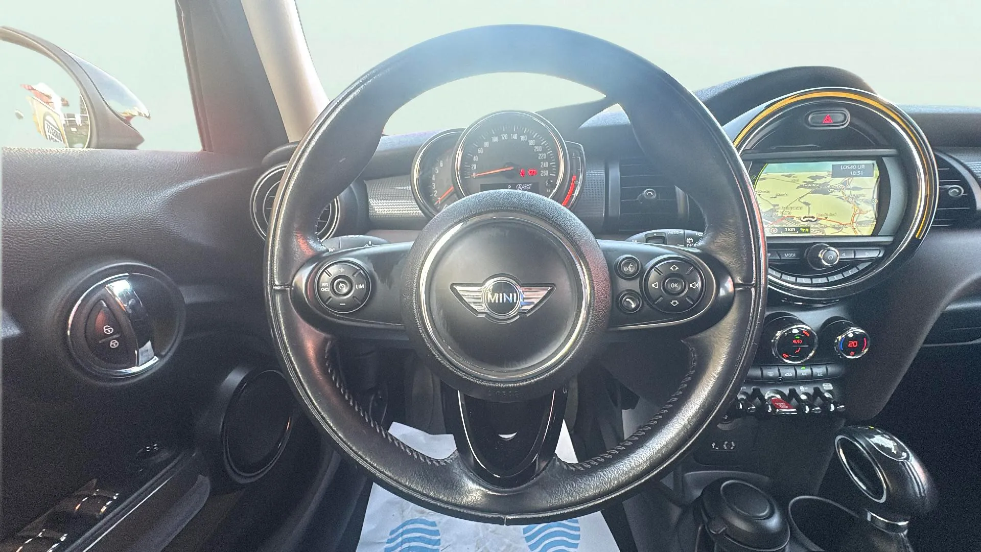 MINI Cooper - foto 12