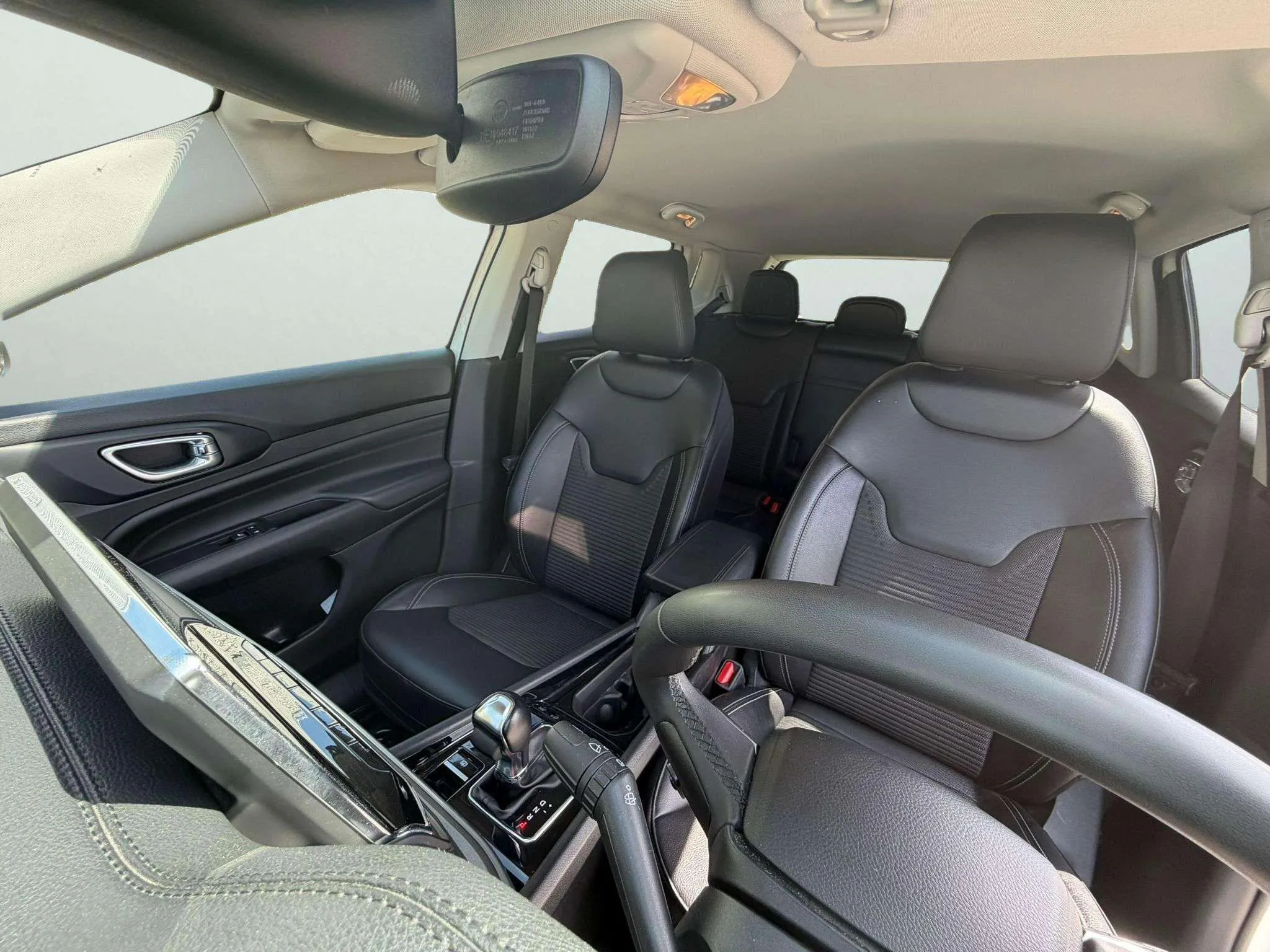 Jeep Compass eHybrid 1.5 MHEV Limited Dct - foto 12