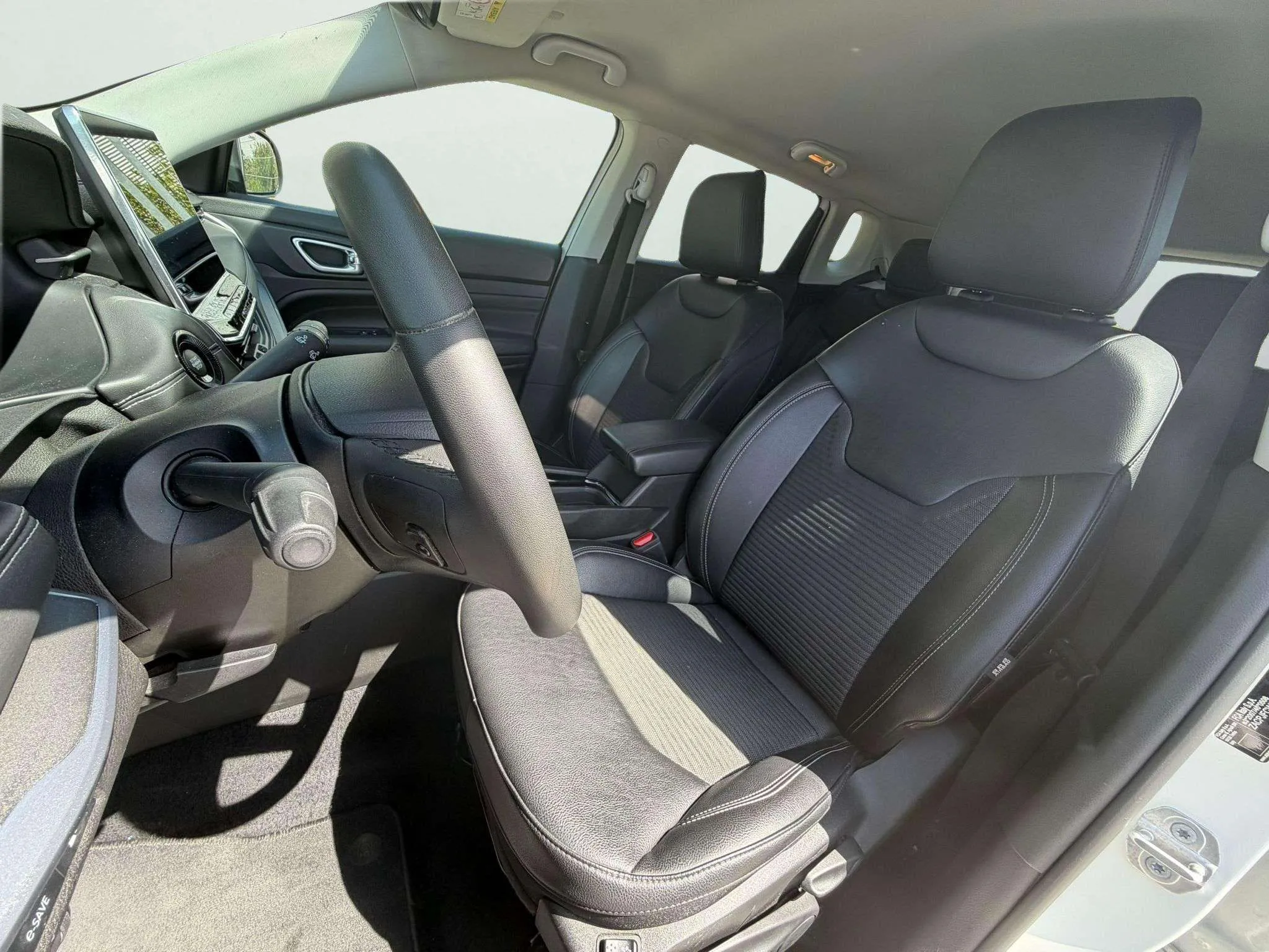 Jeep Compass eHybrid 1.5 MHEV Limited Dct - foto 13