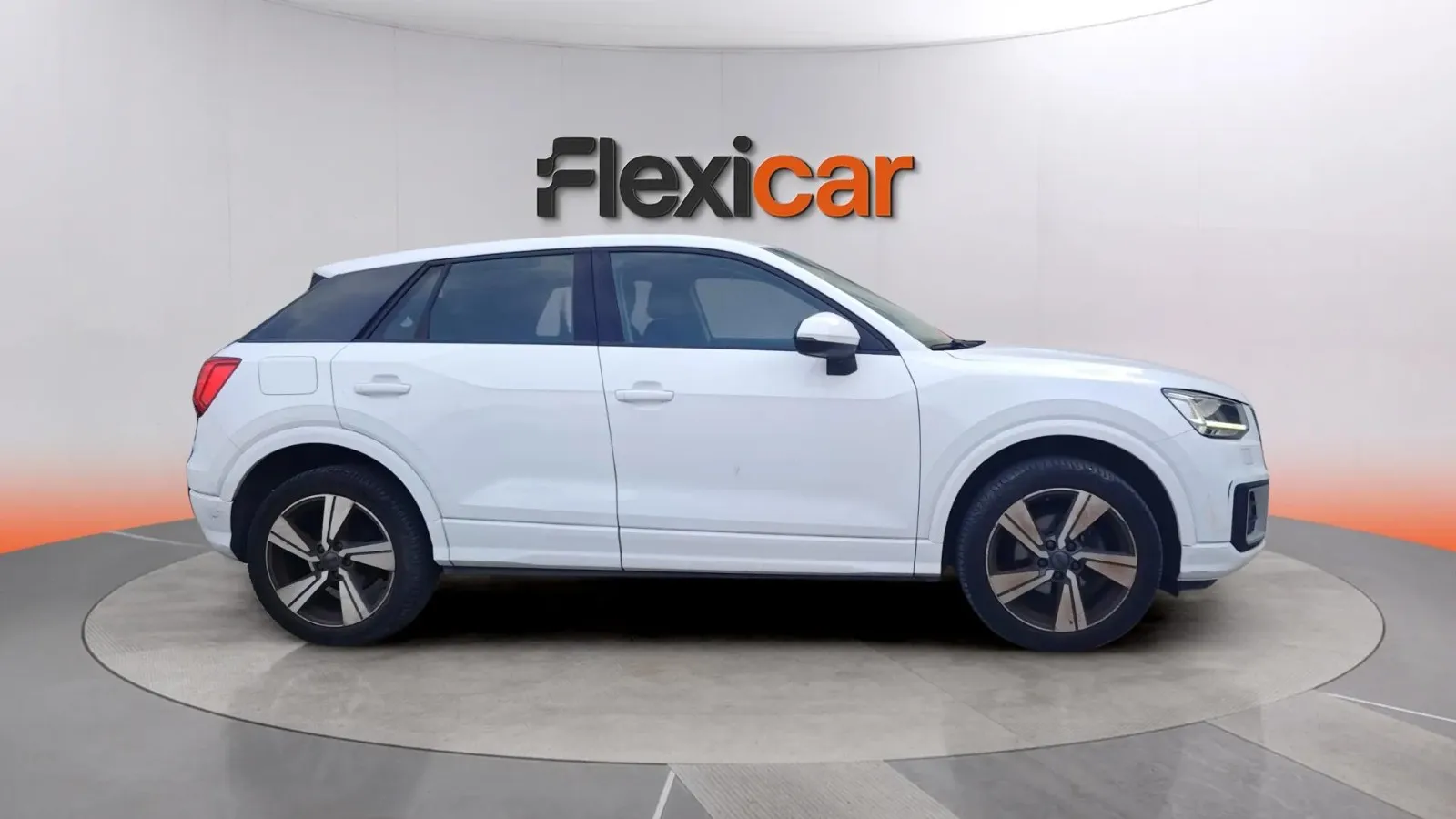 Audi Q2 Advanced 30 TDI S tronic - foto 5