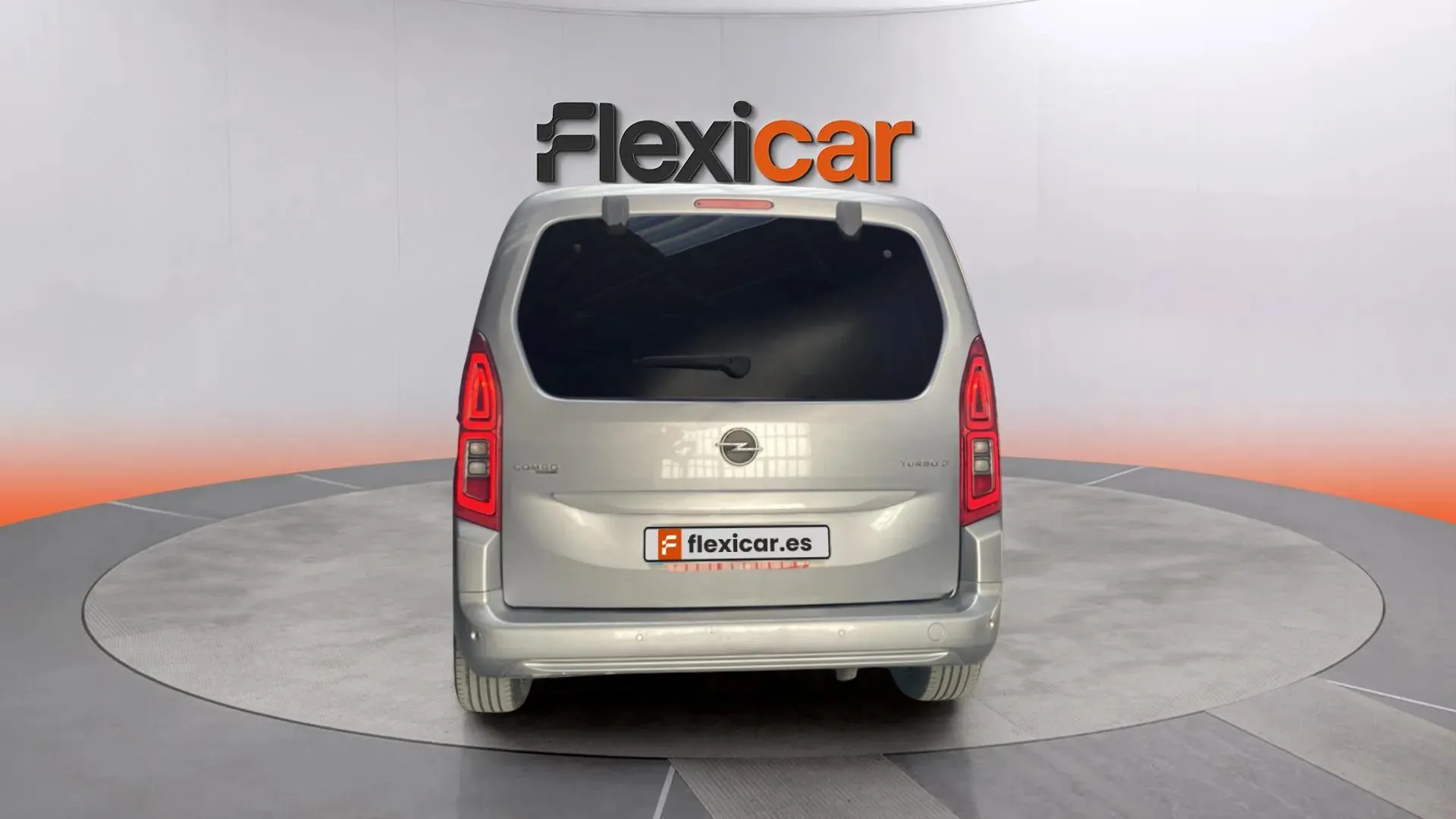 Opel Combo 1.5 TD Innovation L Aut - foto 5