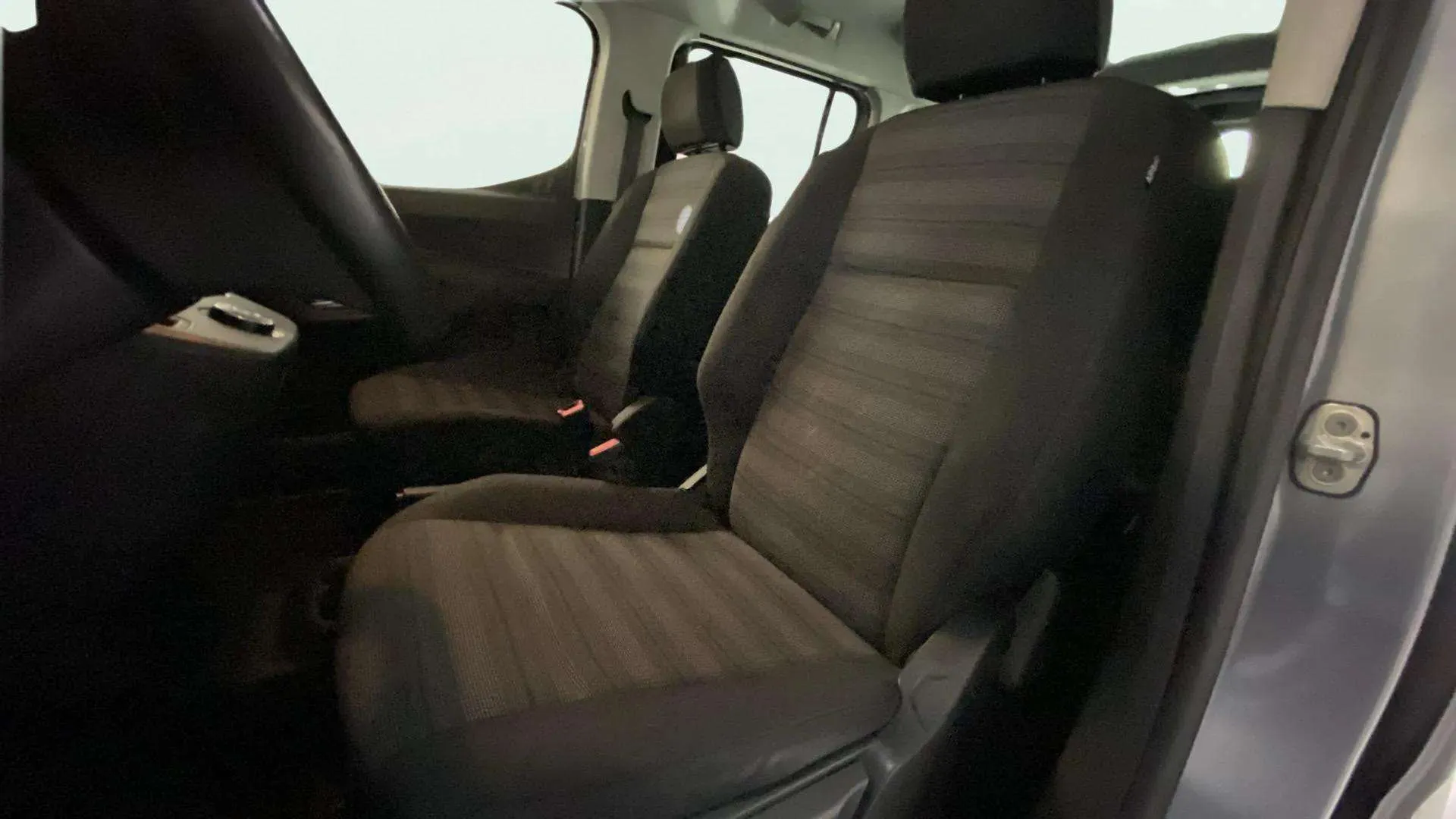 Opel Combo 1.5 TD Innovation L Aut - foto 10
