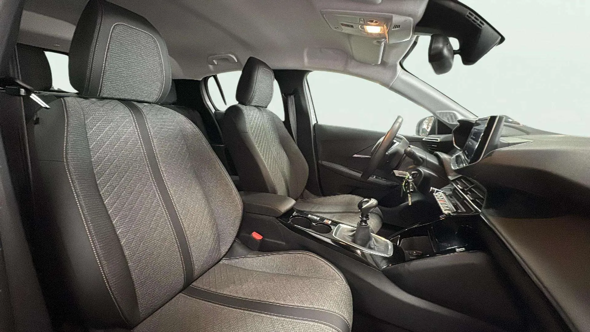 Peugeot 208 Allure Gasolina 100 - foto 10
