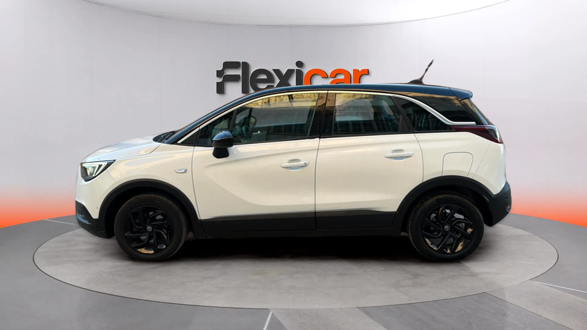 Opel Crossland 1.2 Design Line 120 Aniversario - foto 4