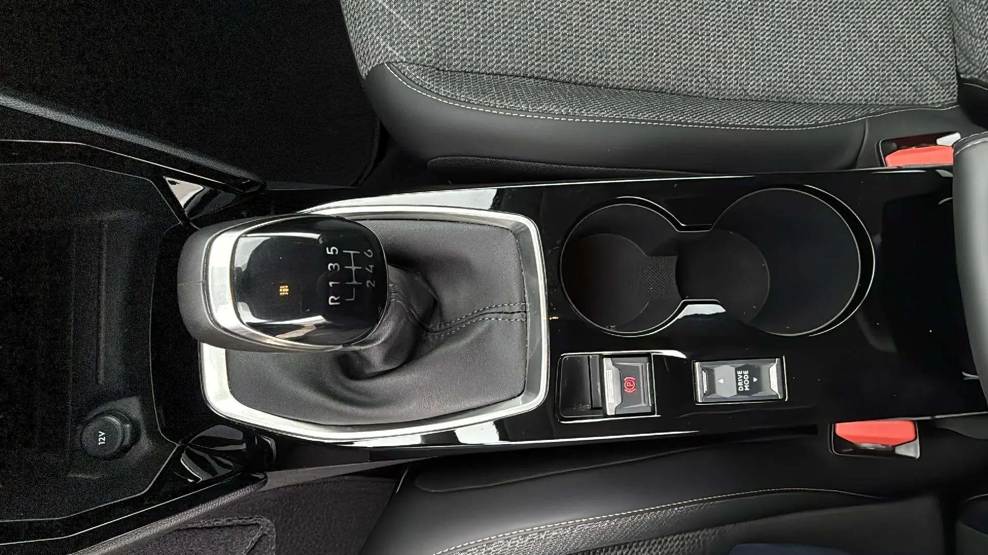 Peugeot 208 Allure Gasolina 100 - foto 21