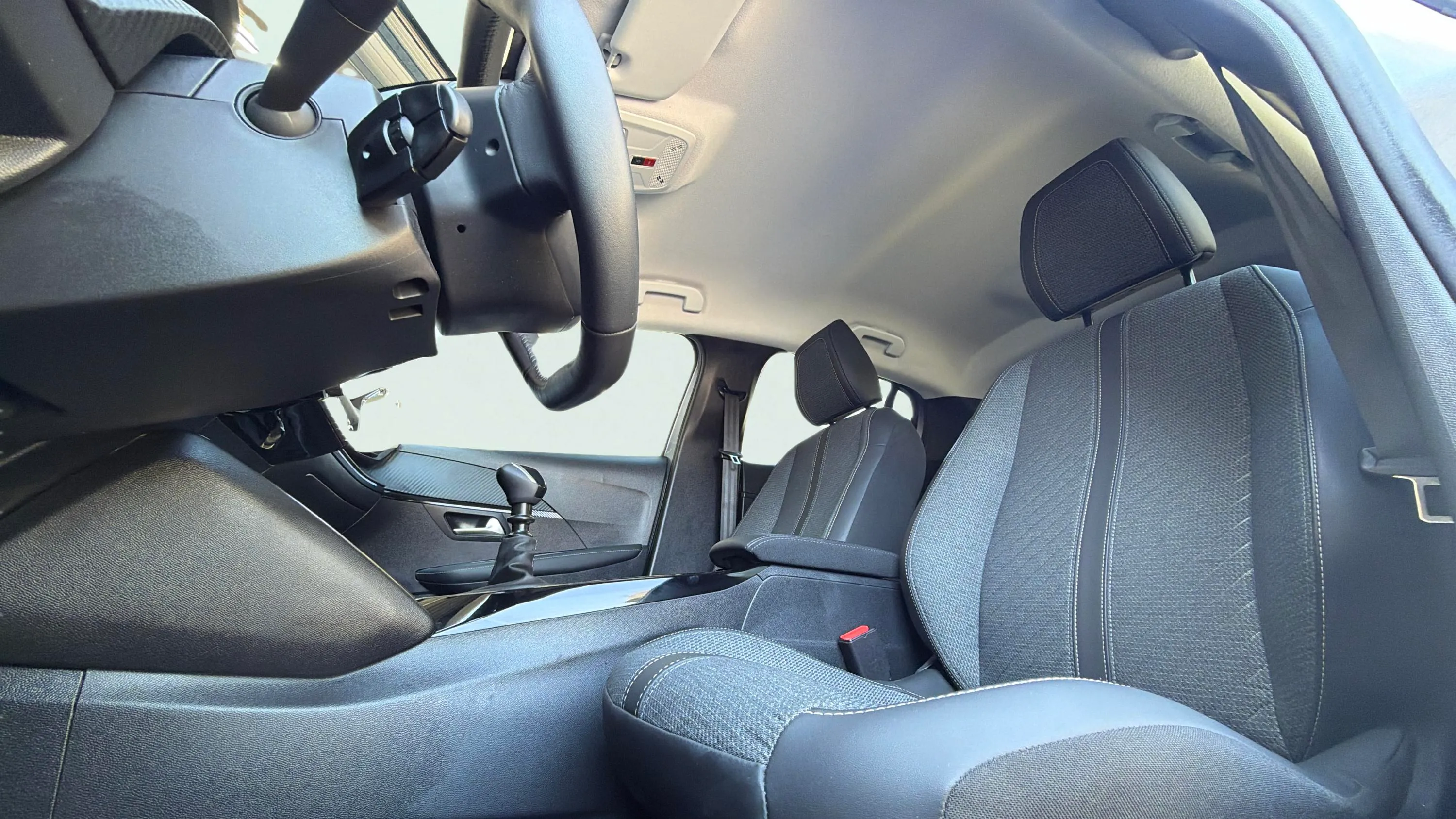 Peugeot 208 Allure Gasolina 100 - foto 9