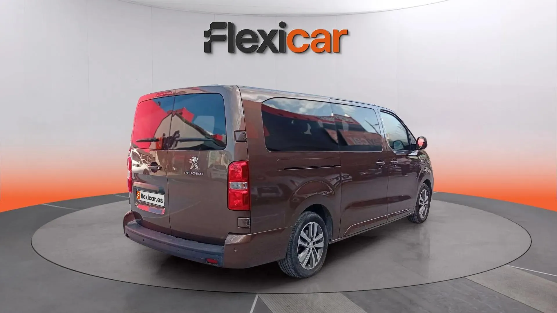 Peugeot Traveller Business 1.6 BlueHDi (115) Standard - foto 5