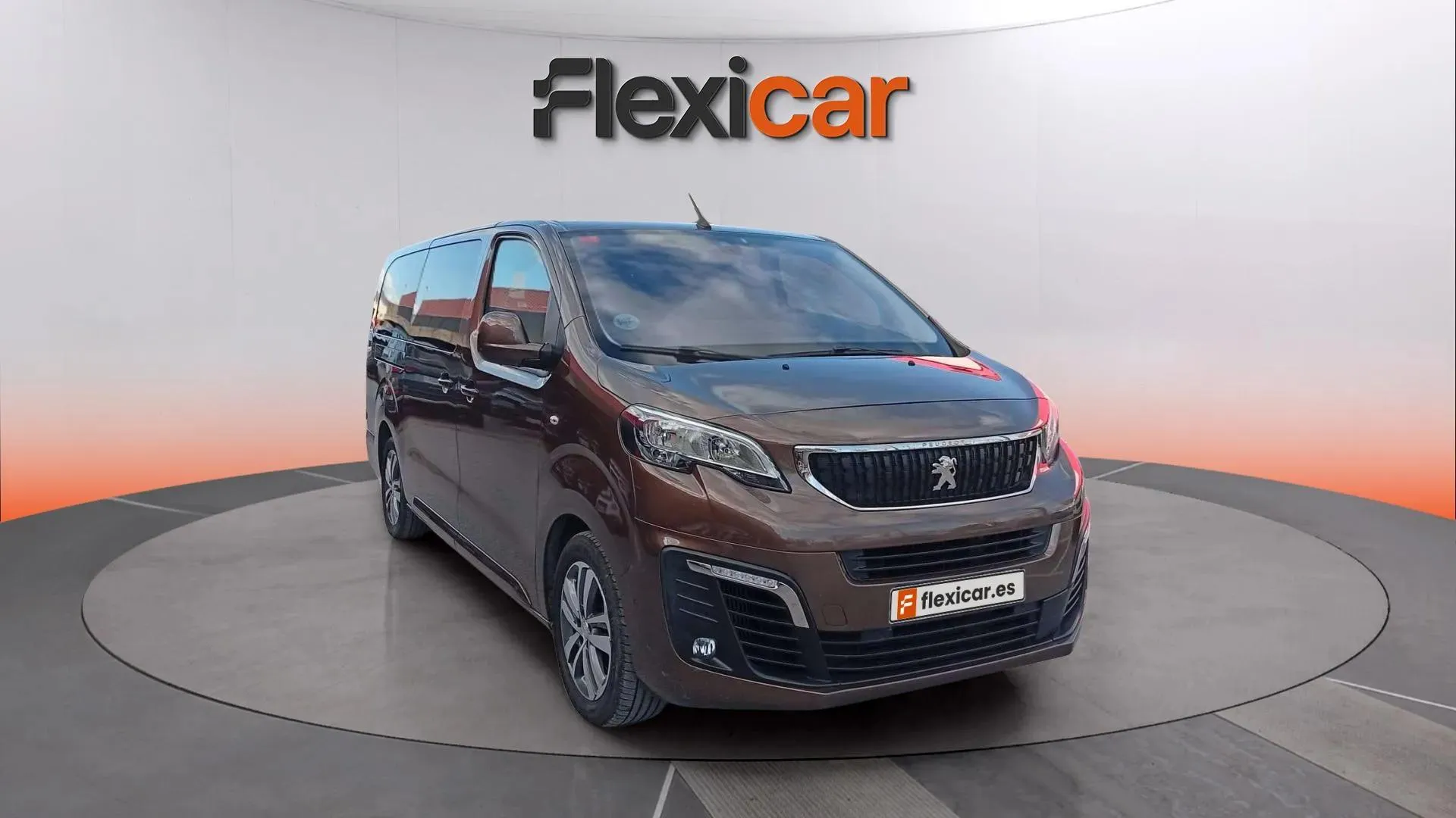 Peugeot Traveller Business 1.6 BlueHDi (115) Standard