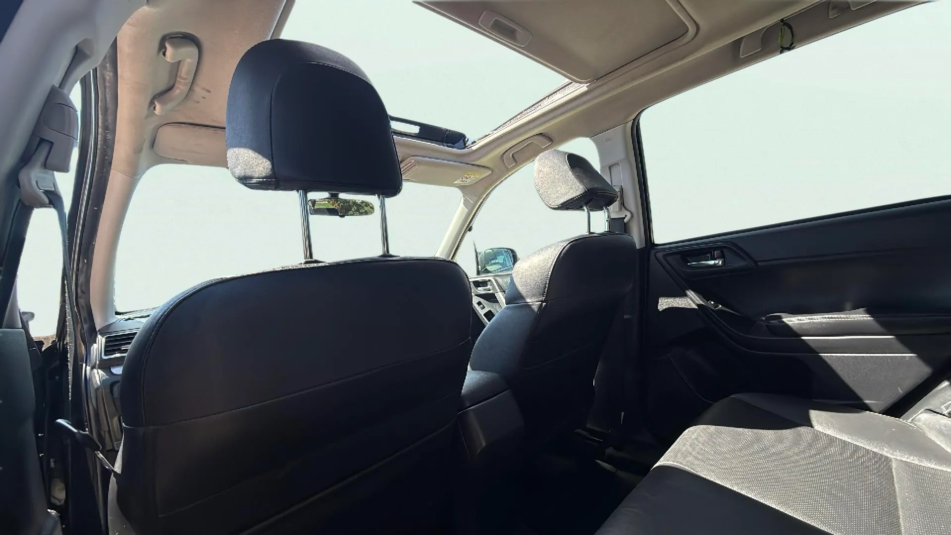 Subaru Forester 2.0 TD Executive Plus - foto 18