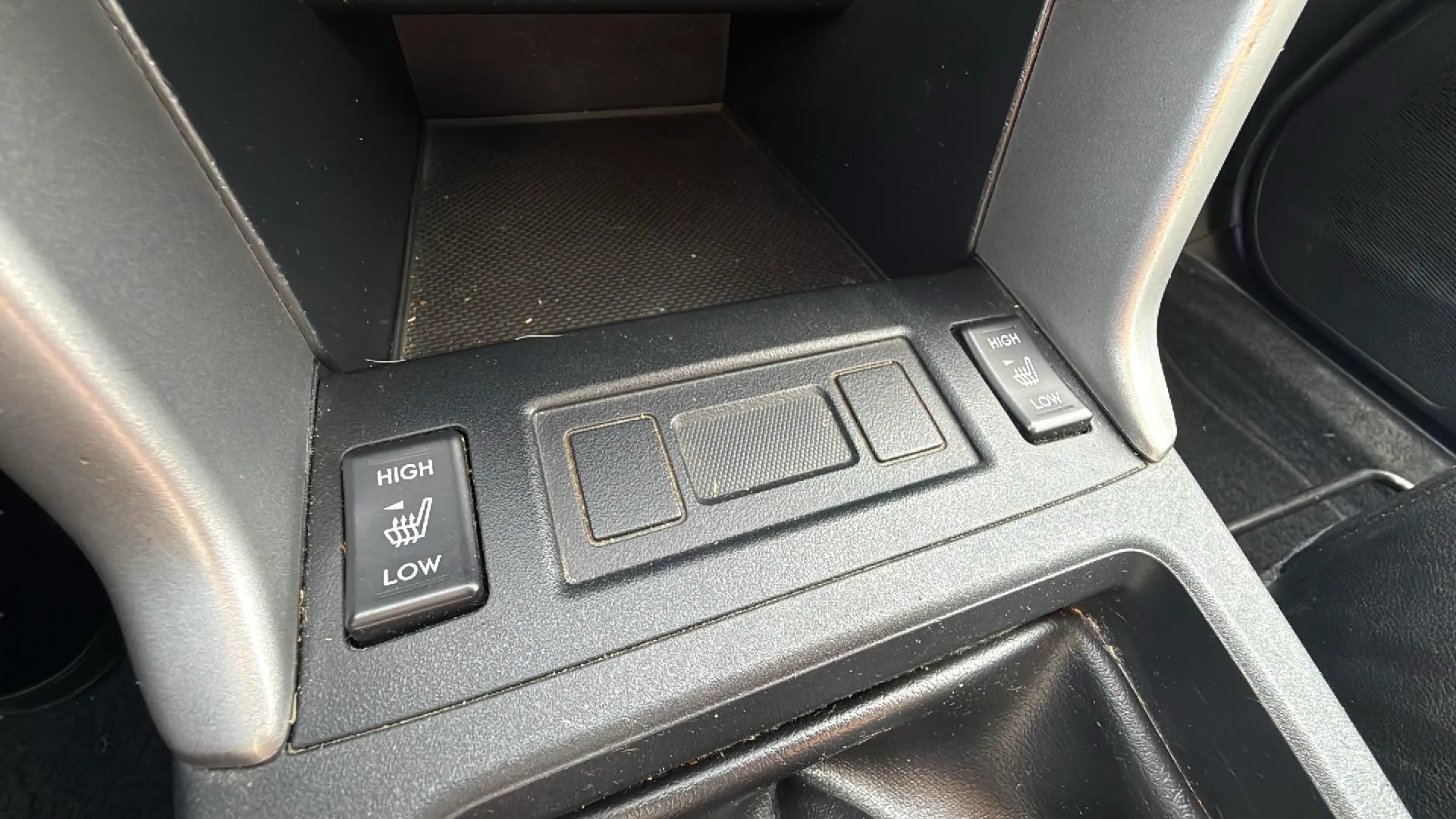 Subaru Forester 2.0 TD Executive Plus - foto 22